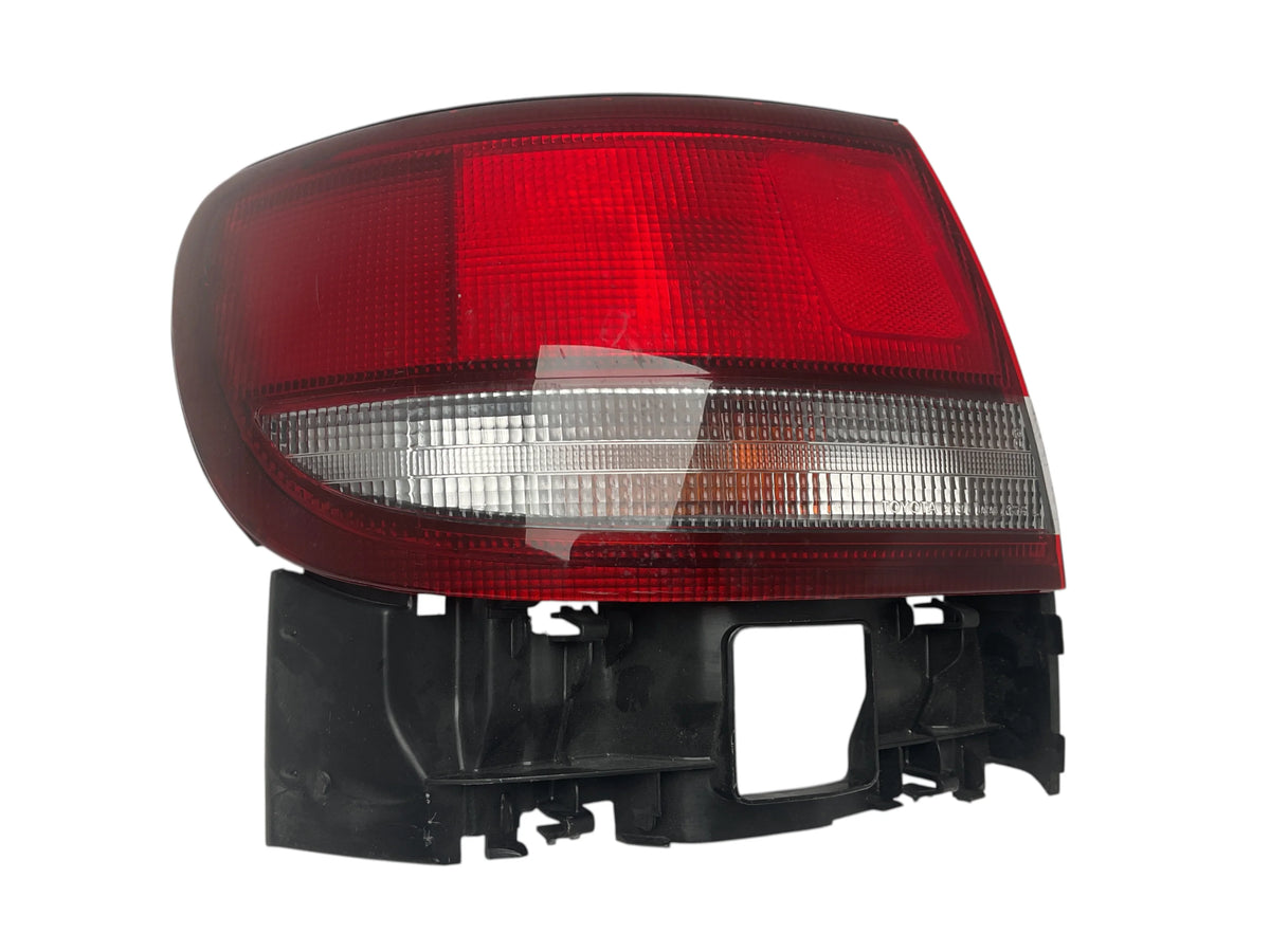 Piloto tra izqu Toyota Carina (T19) 92-97 BP2318754C34
