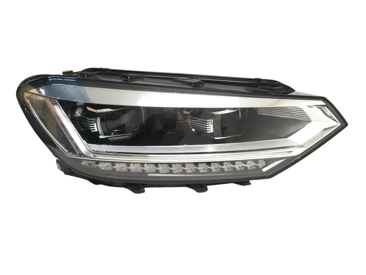 Faro dcho VW Touran II 5T 5TB941082A