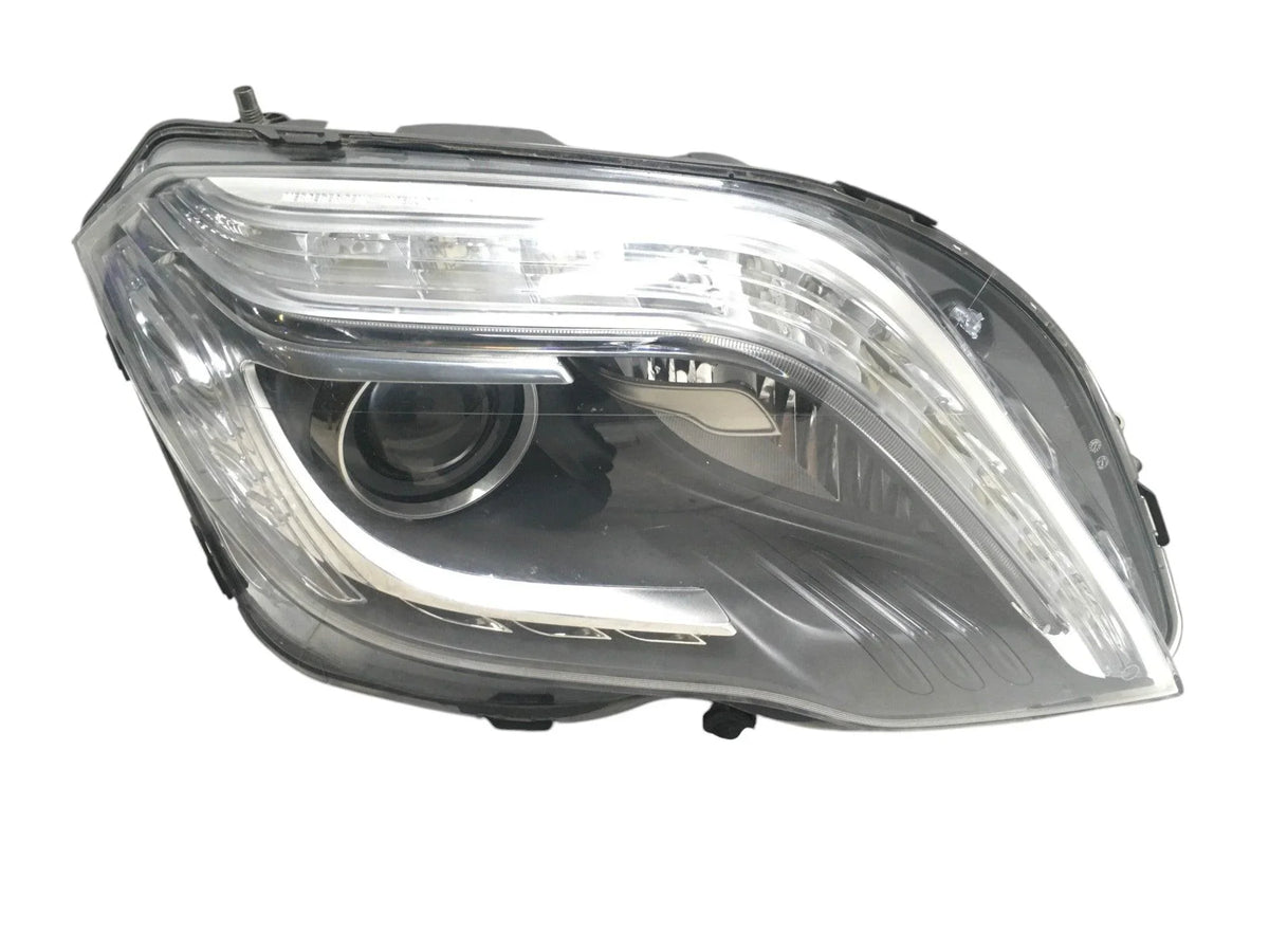 Faro derecho Mercedes X204 A2048201639