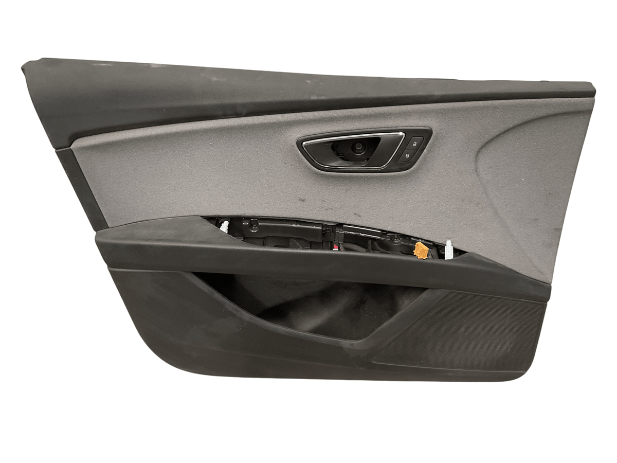 Panel Puerta del izq Seat Leon 12-20 5F4867011A