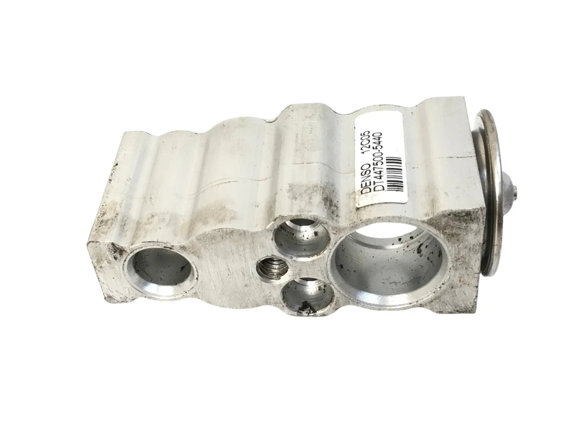Valvula expansion A/C Toyota 4475005440 4475005440