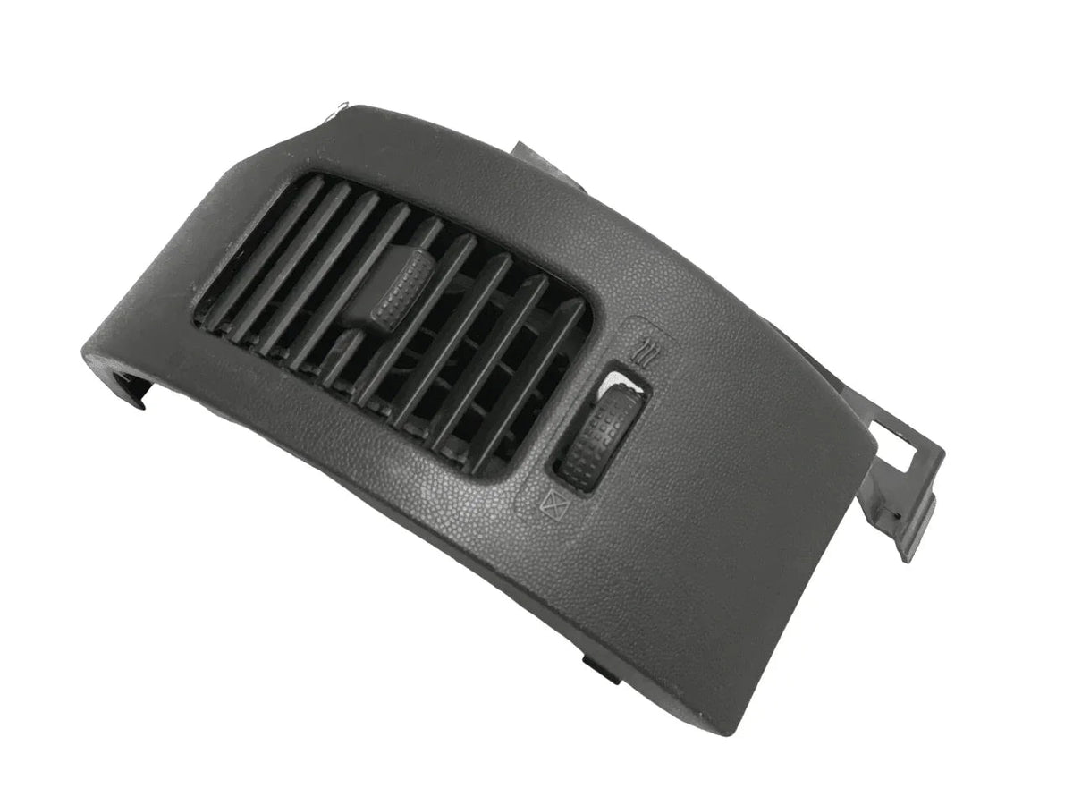 Aireador derecho Nissan 68760eb30