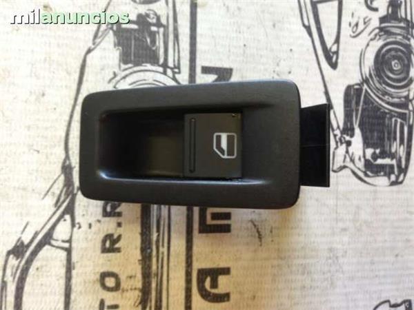 Boton elevalunas trasero vw touran 1t0959851