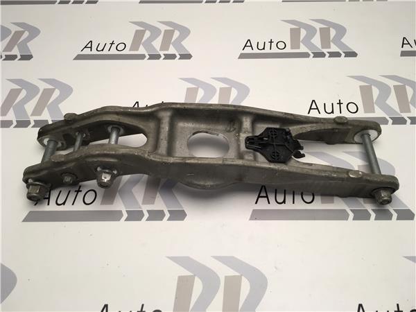 Brazo trasero Mercedes A2053300