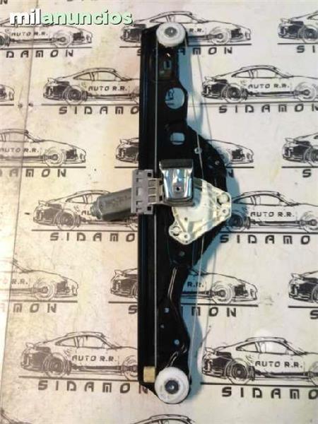 Elevalunas trasero derecho mercedes w211
