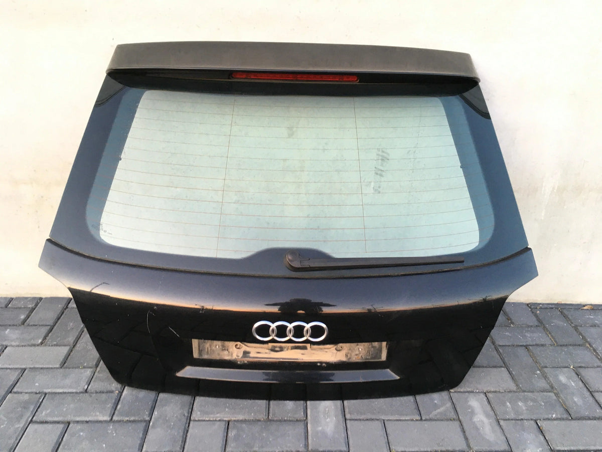 Porton trasero audi a3 8p Portona38p