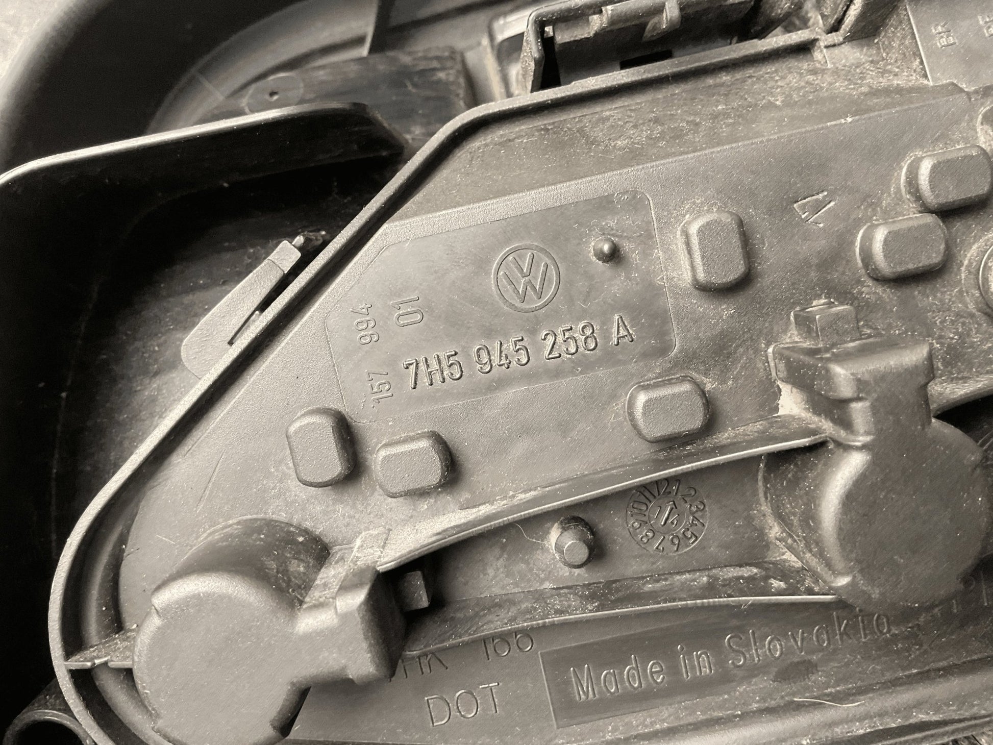 7H5945258A Piloto tra dcho VW T5 Fase 2 - 7H5945258A