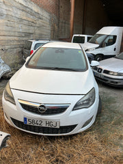 Despiece Opel Astra J Sports Tourer 1.3 CDTI 95 CV