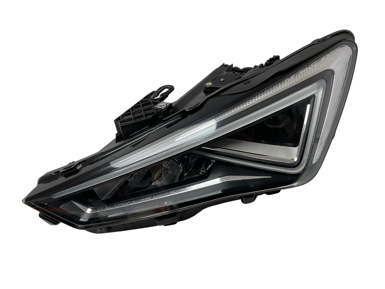 Faro izq Cupra Formentor 2020-2025