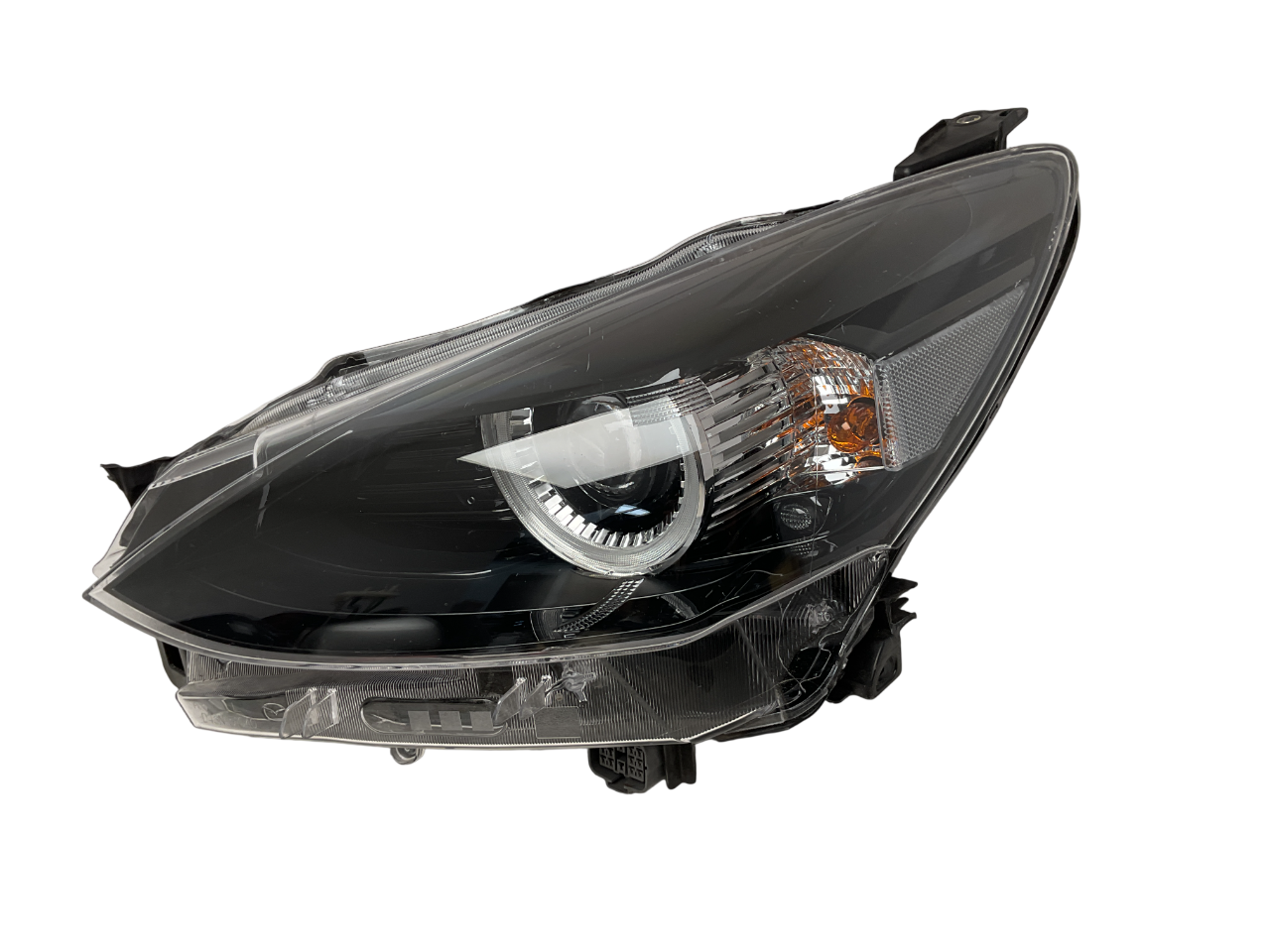 Faro izq Mazda 2 2019-2023