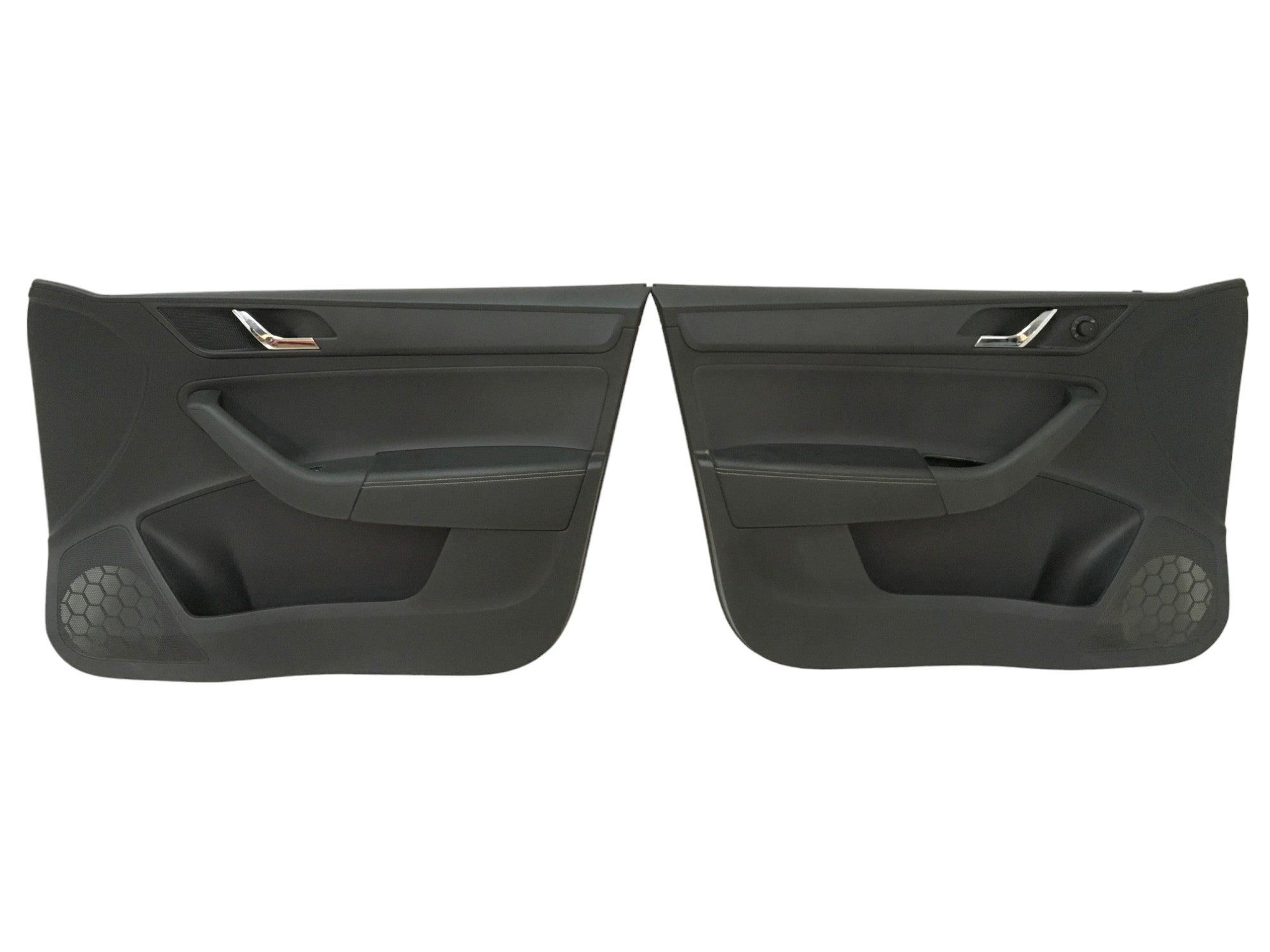 Paneles puertas Skoda Rapid Spaceback - AutoRR 5JB867014E