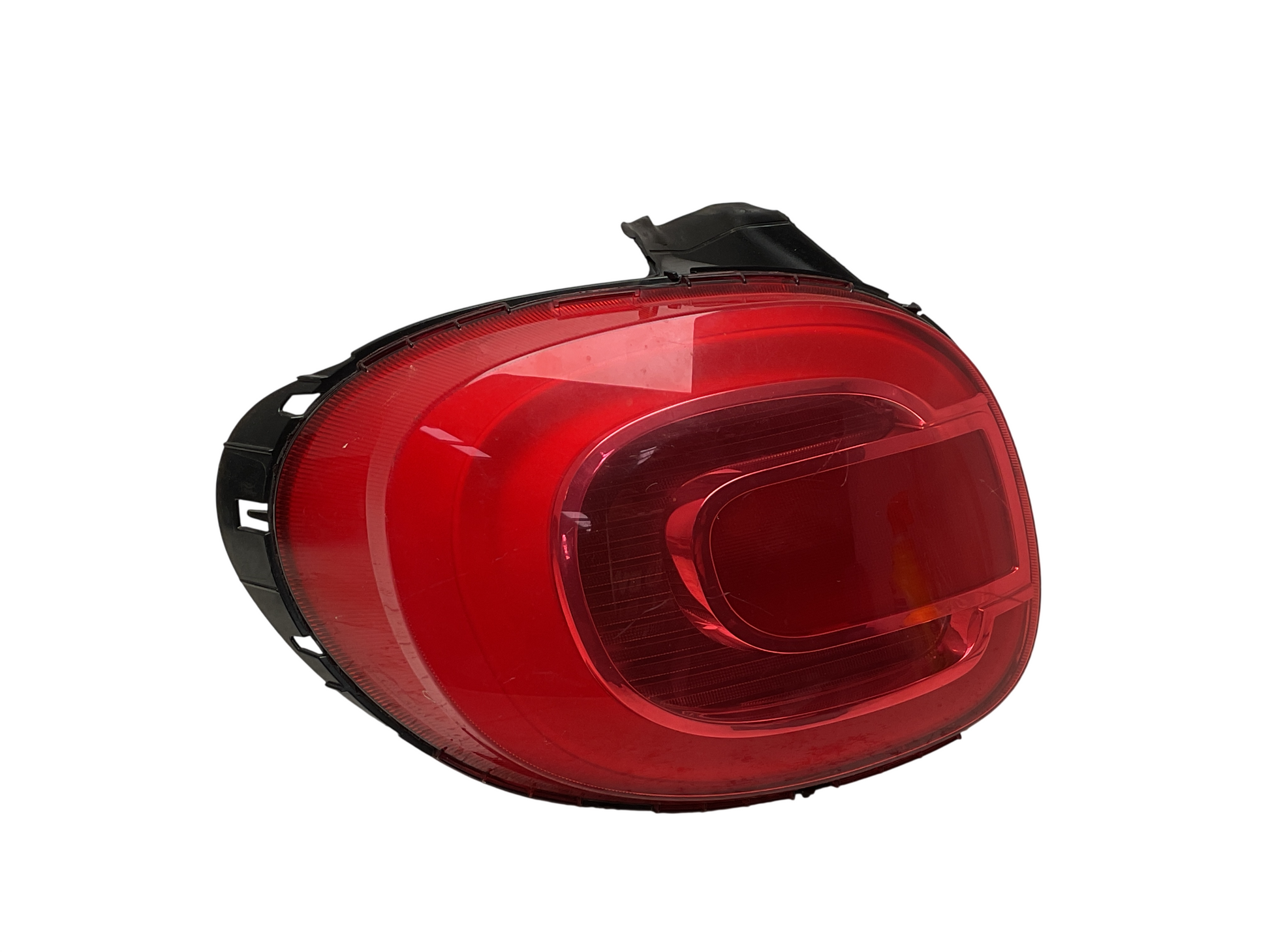 Piloto tra izq Fiat 500L 12-22