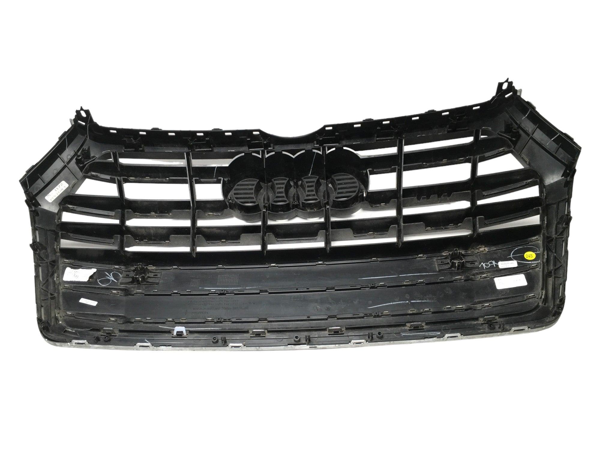 Rejilla radiador Audi Q5 FY - AutoRR 80A853651C