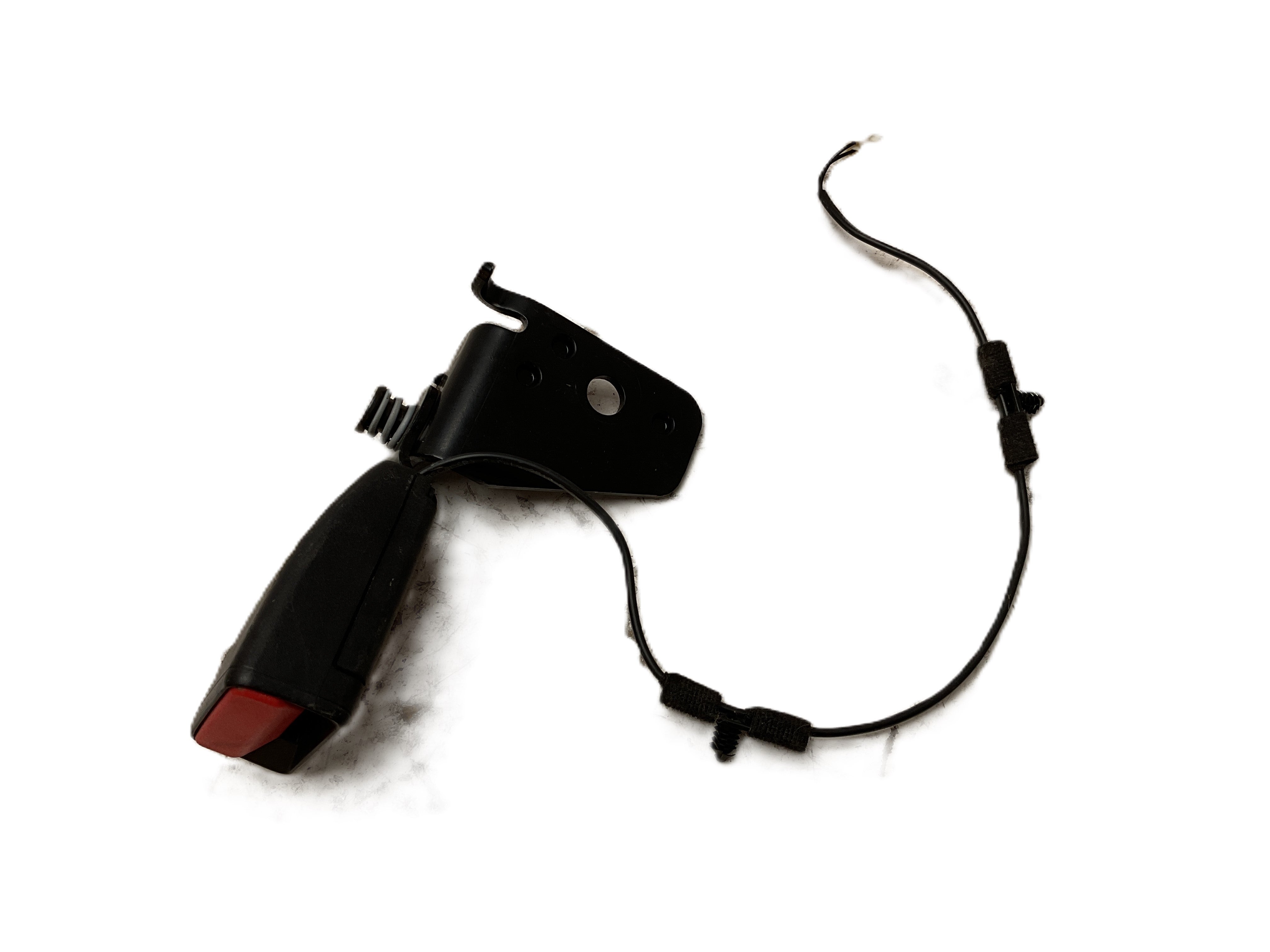 Enganche cinturon tra dcho Peugeot 508 10-18