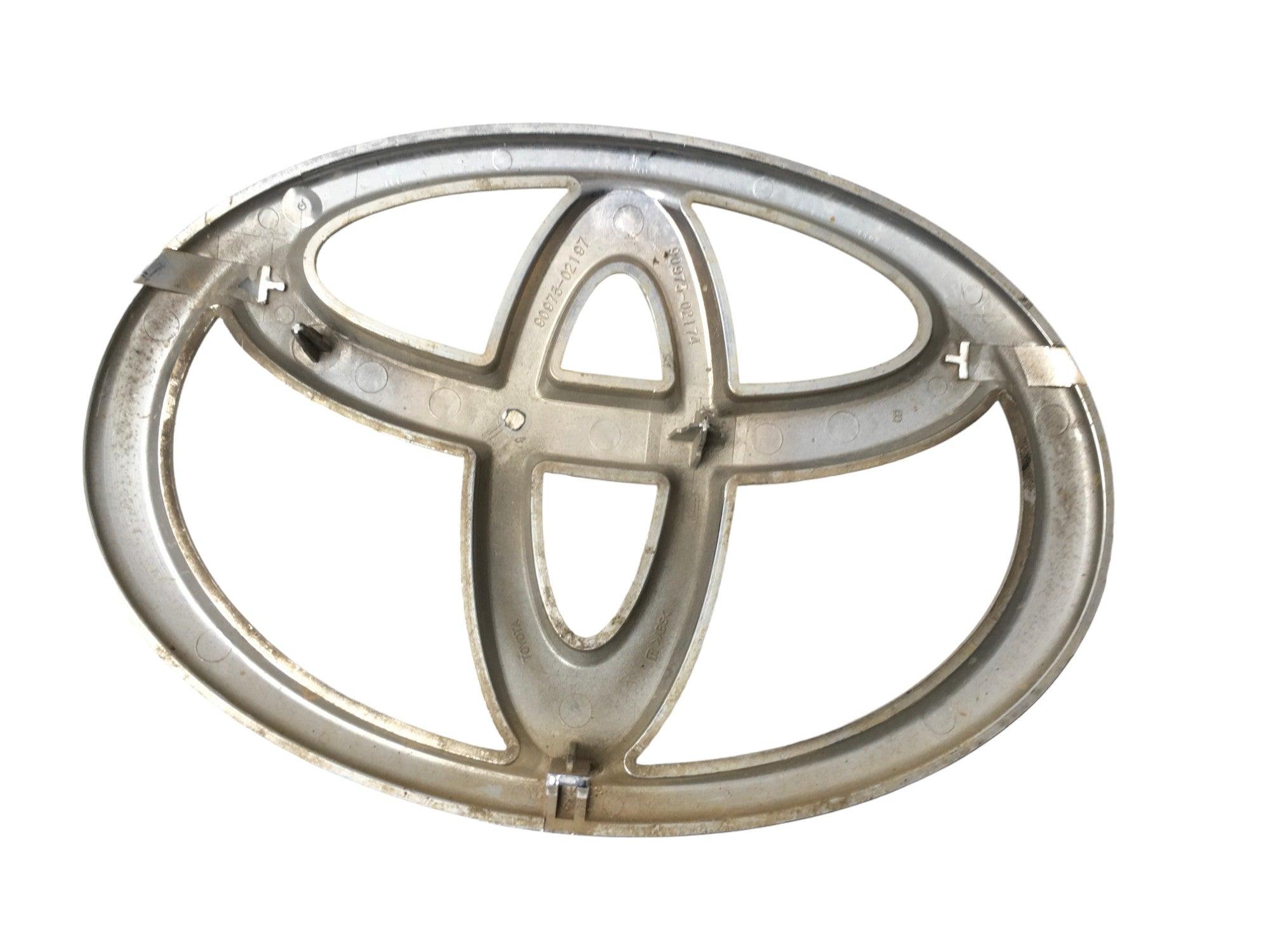 Emblema marca Toyota Land Cruiser Prado J150 - AutoRR 9097502197