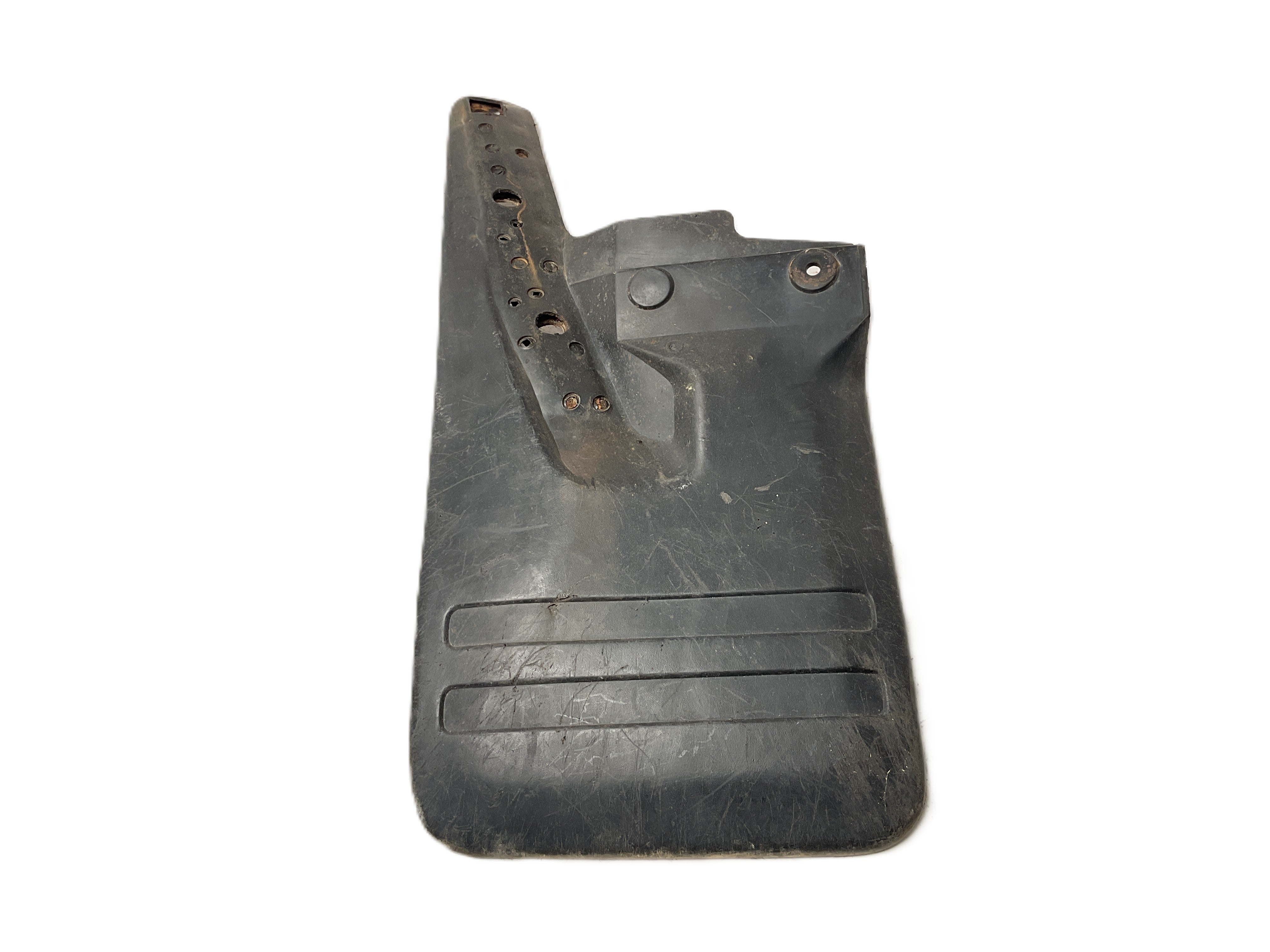 Guardabarros tra izq Mitsubishi MB646923