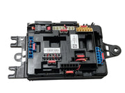 Caja fusibles módulo relés BMW V8933788002