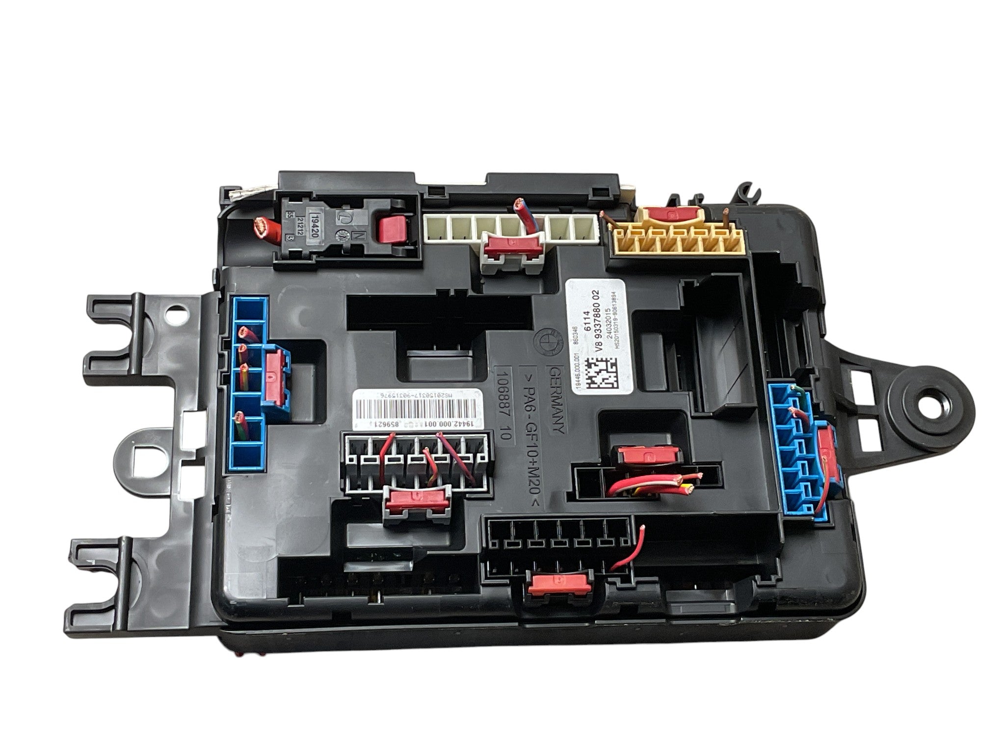 Caja fusibles módulo relés BMW V8933788002