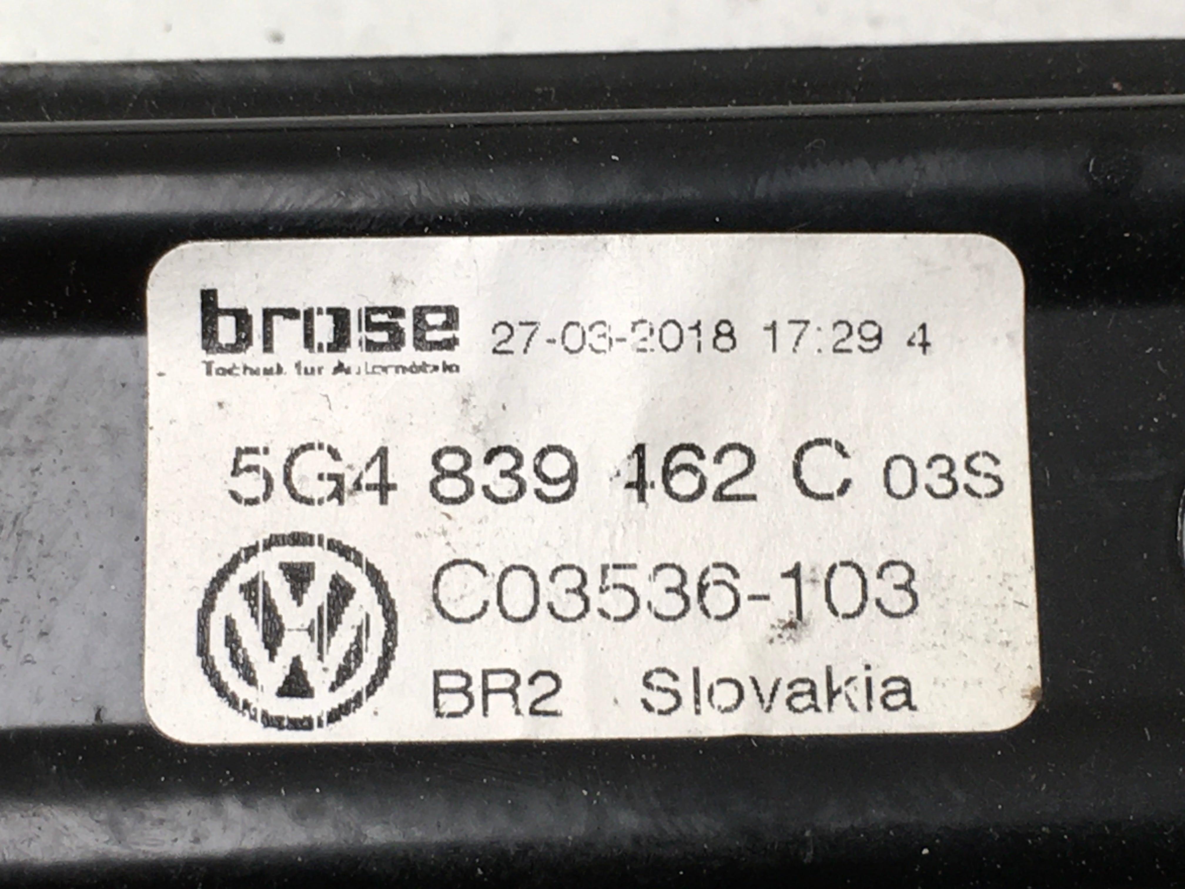 Elevalunas trasero derecho VW Golf VII R-line - AutoRR 5G4839462C_