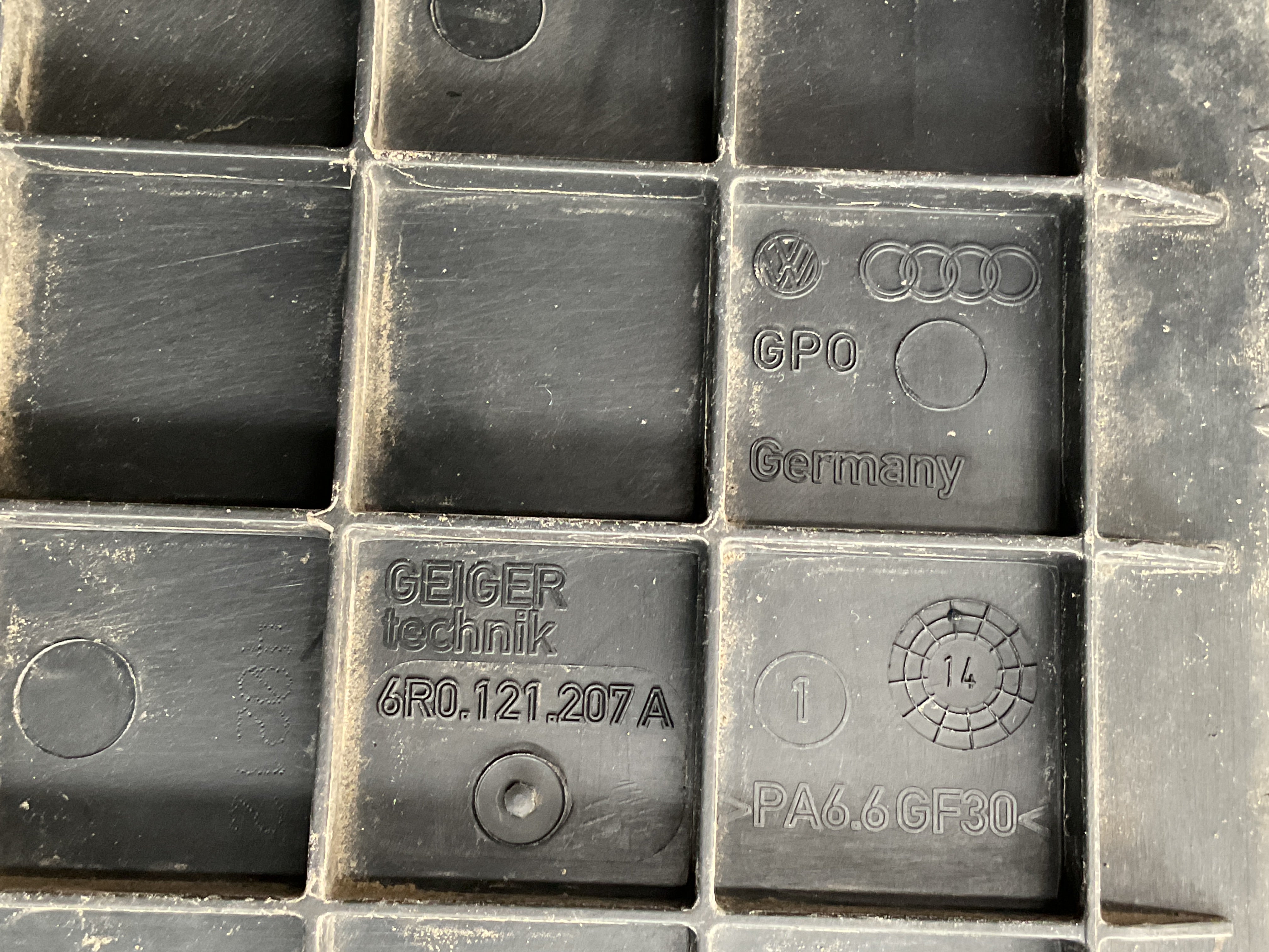 Electroventilador Vag 6R0121207A