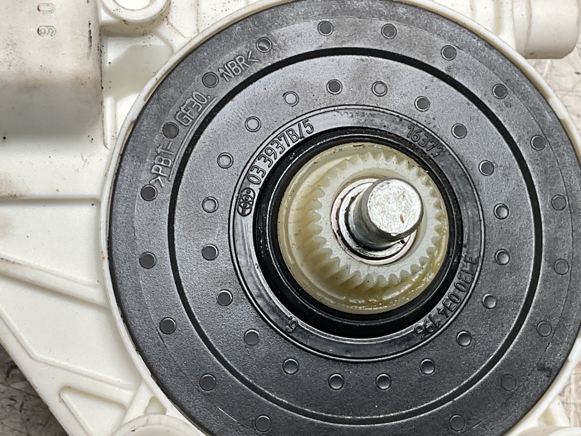 Motor Elevalunas del izq BMW 67627046031 - 67627046031