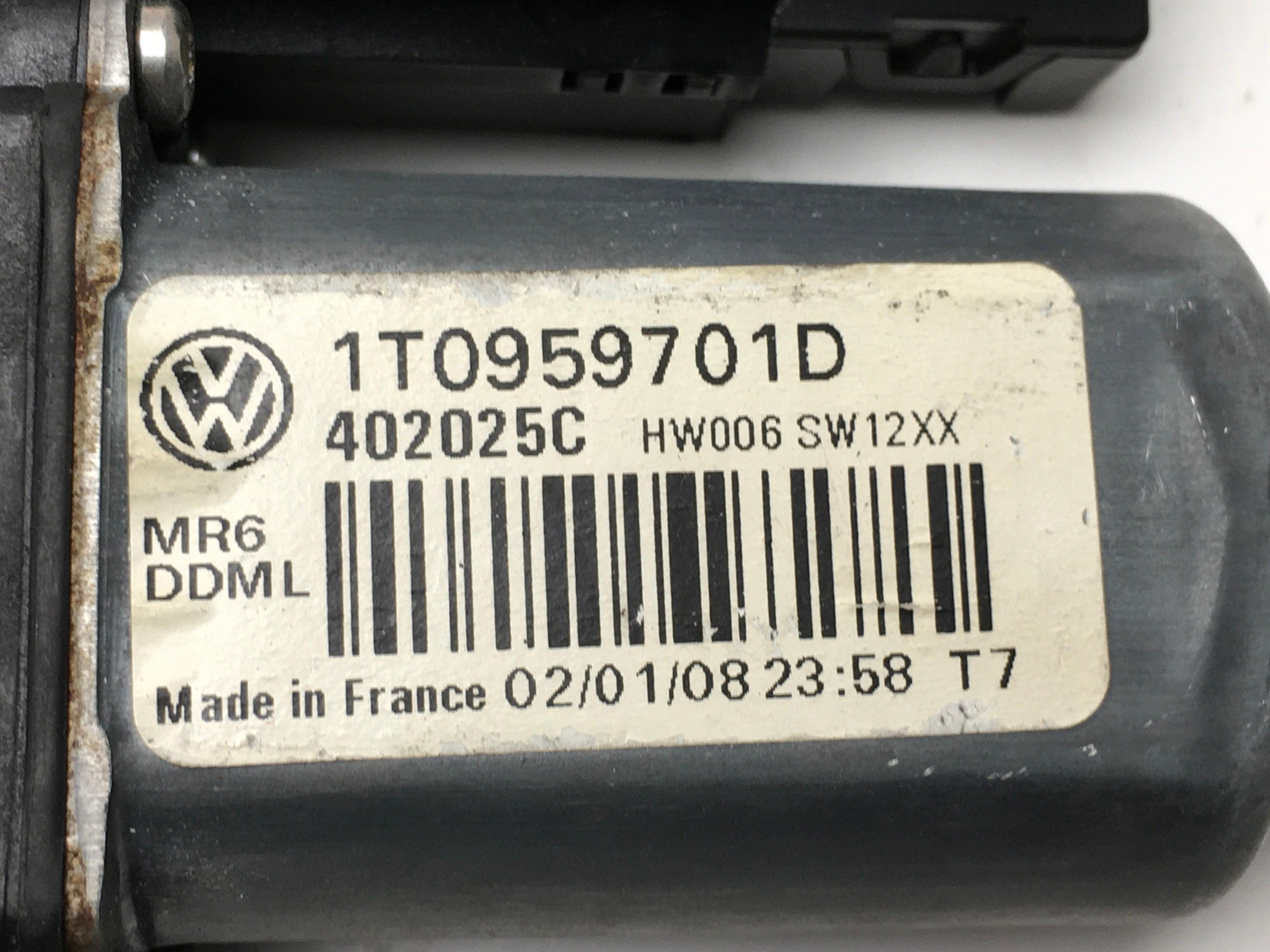 Motor elevalunas del izq VW 1K0959793J - AutoRR 1K0959793J