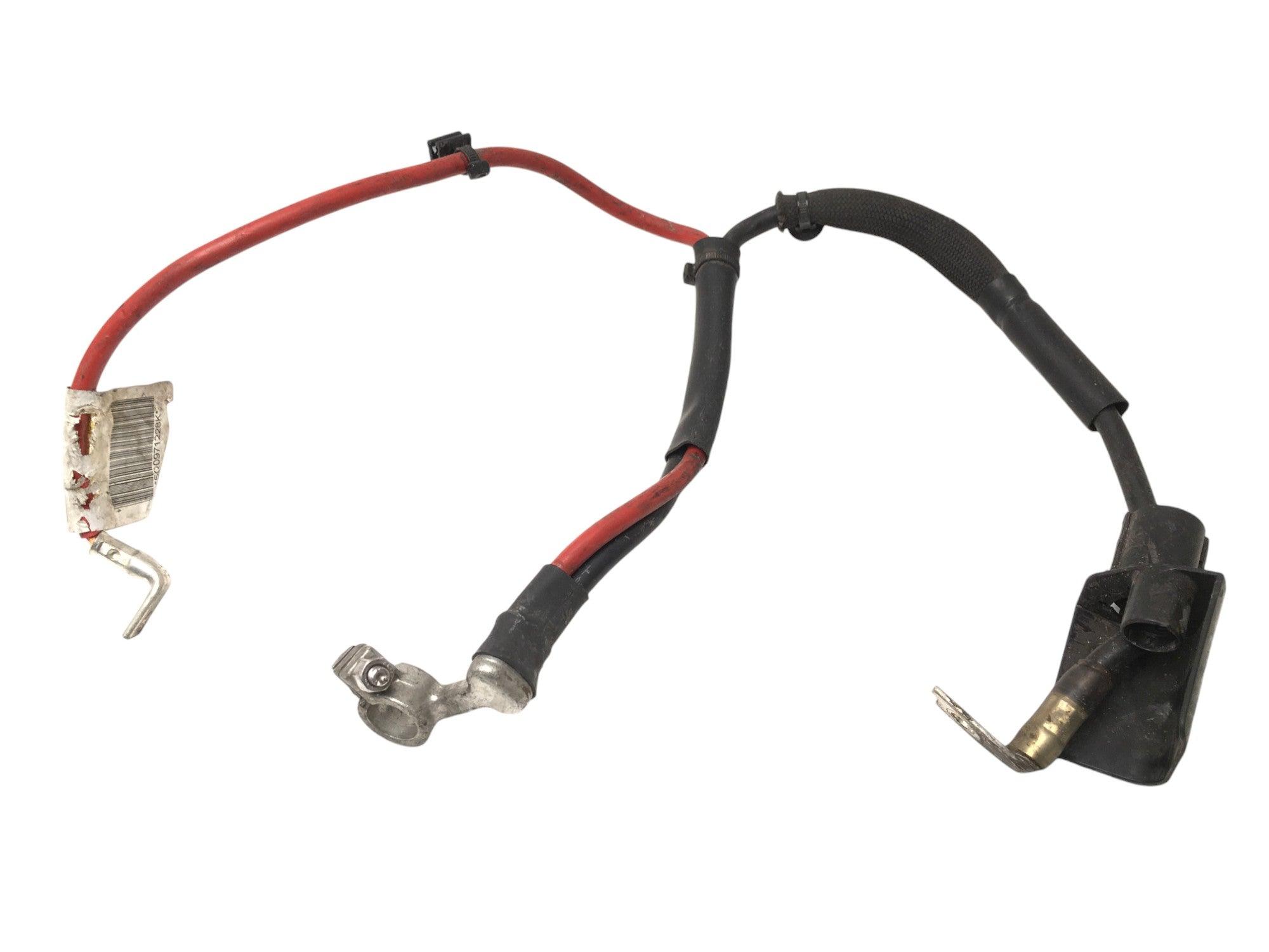 Cable positivo baterial VW 5Q0971228K - AutoRR 5Q0971228K