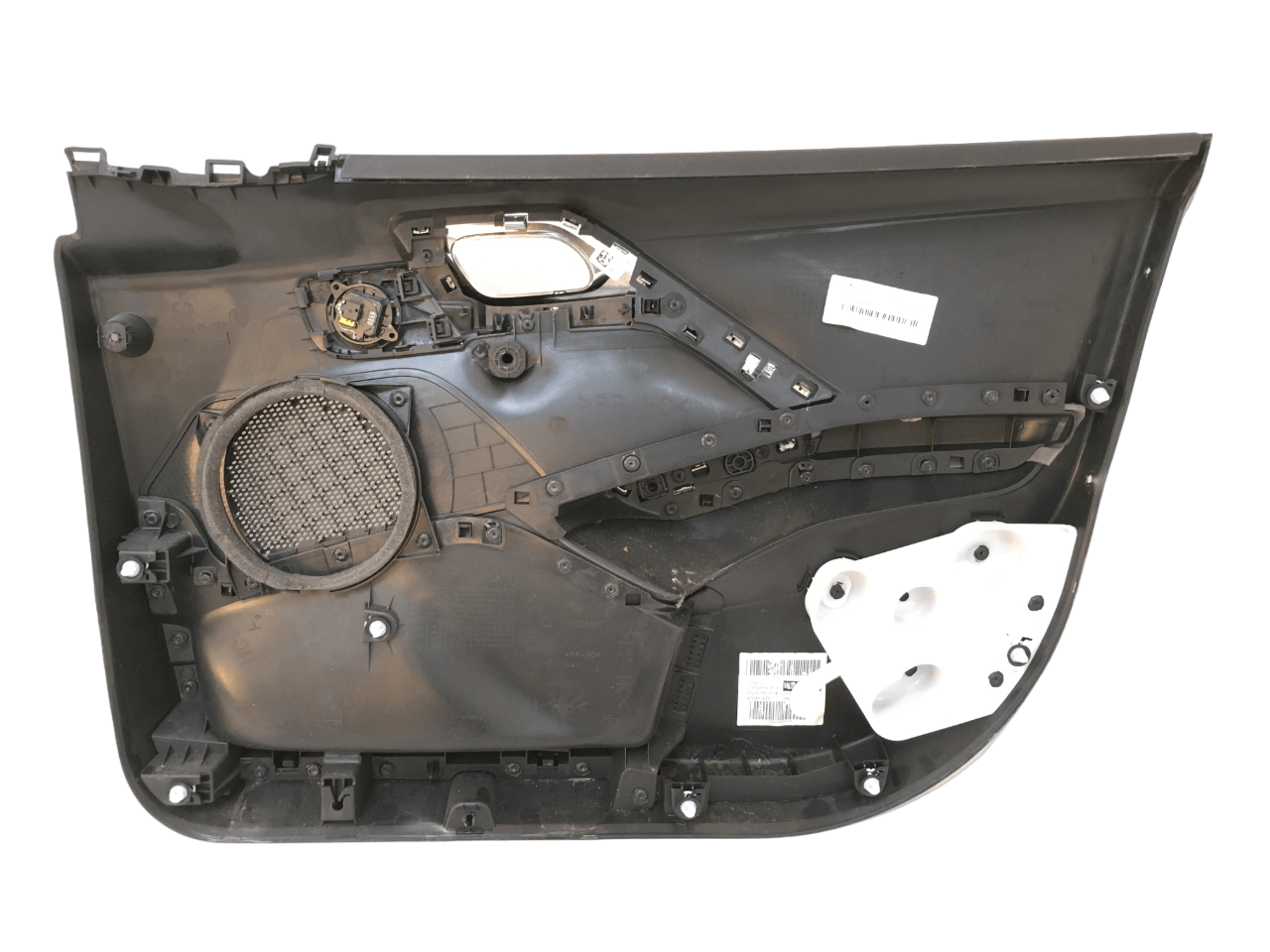 Panel puerta del izq Peugeot 208 y Peugeot 2008 - AutoRR 491100129536