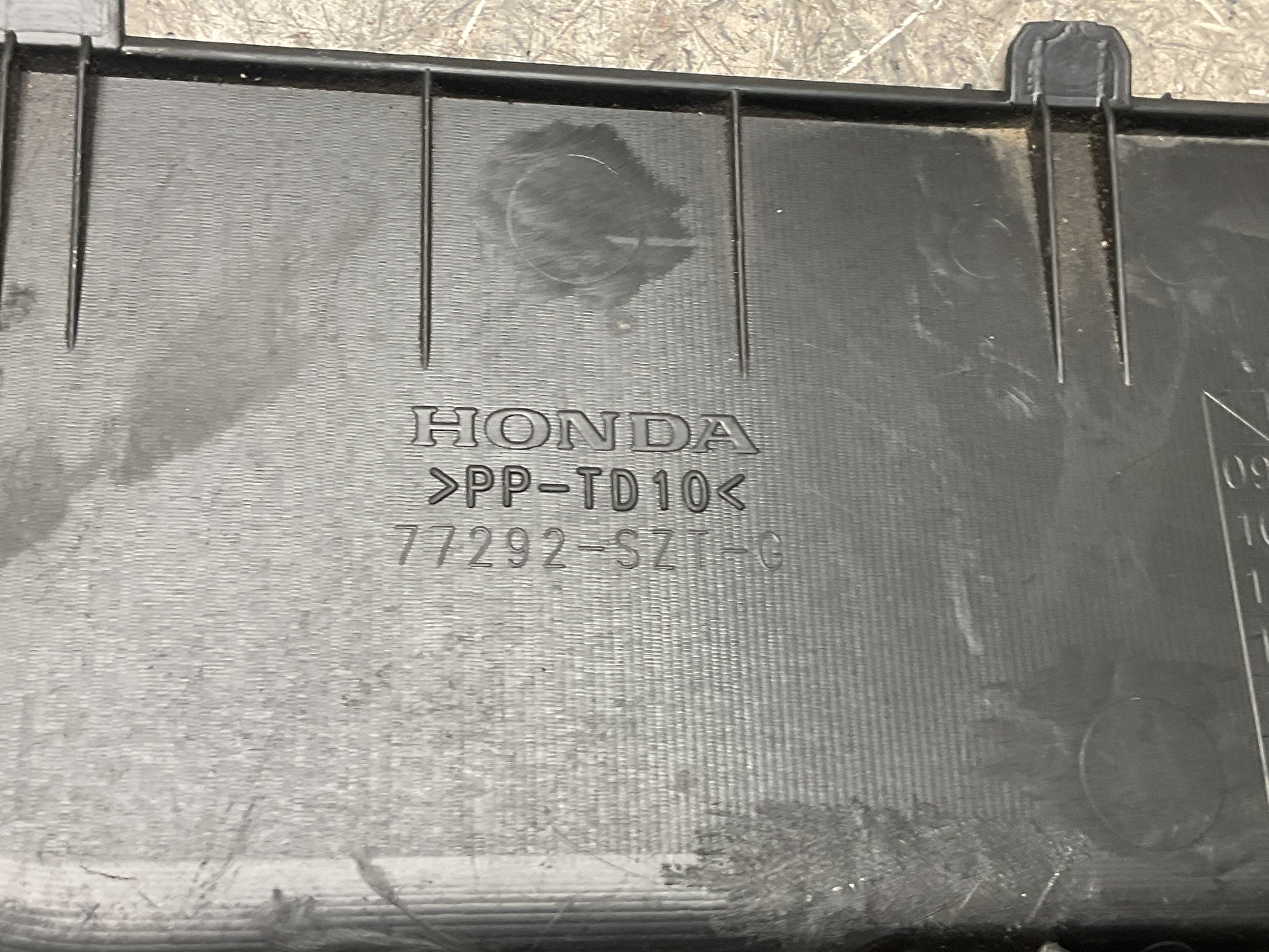 Bandeja Guantera Honda CR-Z 10-16 - 77292SZTG
