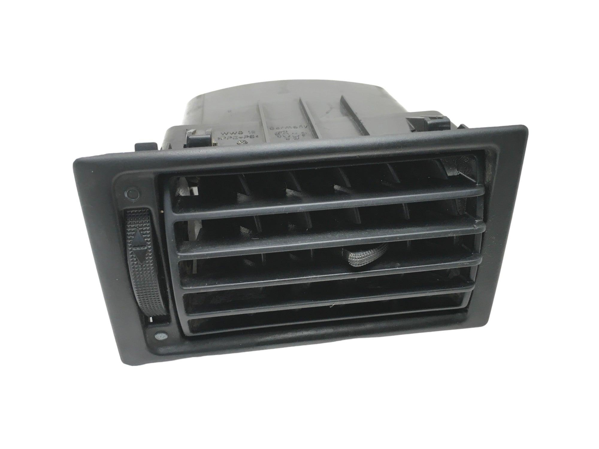 Rejilla derecha VW Transporter T4 - AutoRR 701819703