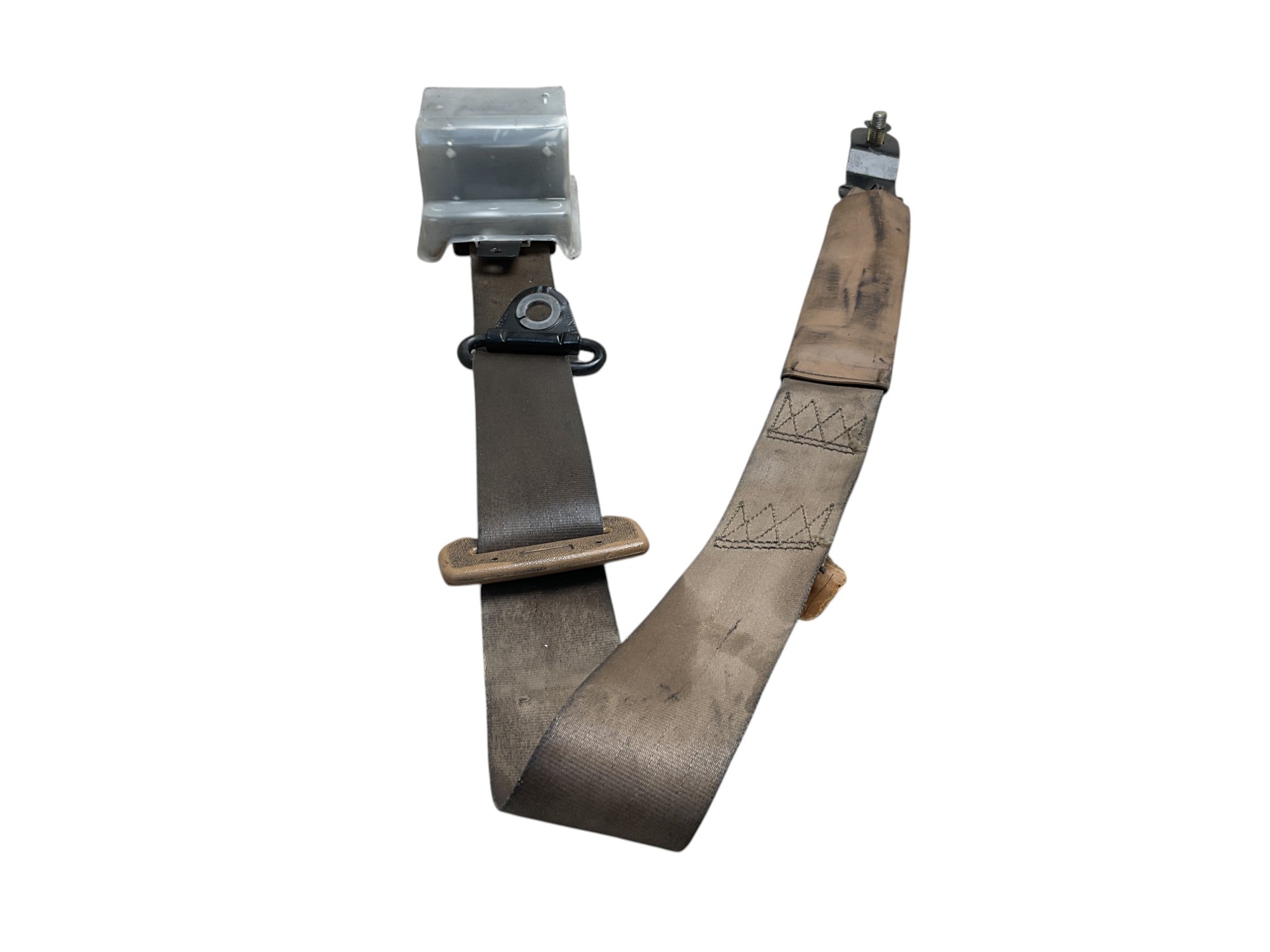 Cinturon del izq Mitsubishi Pajero 1982-1991