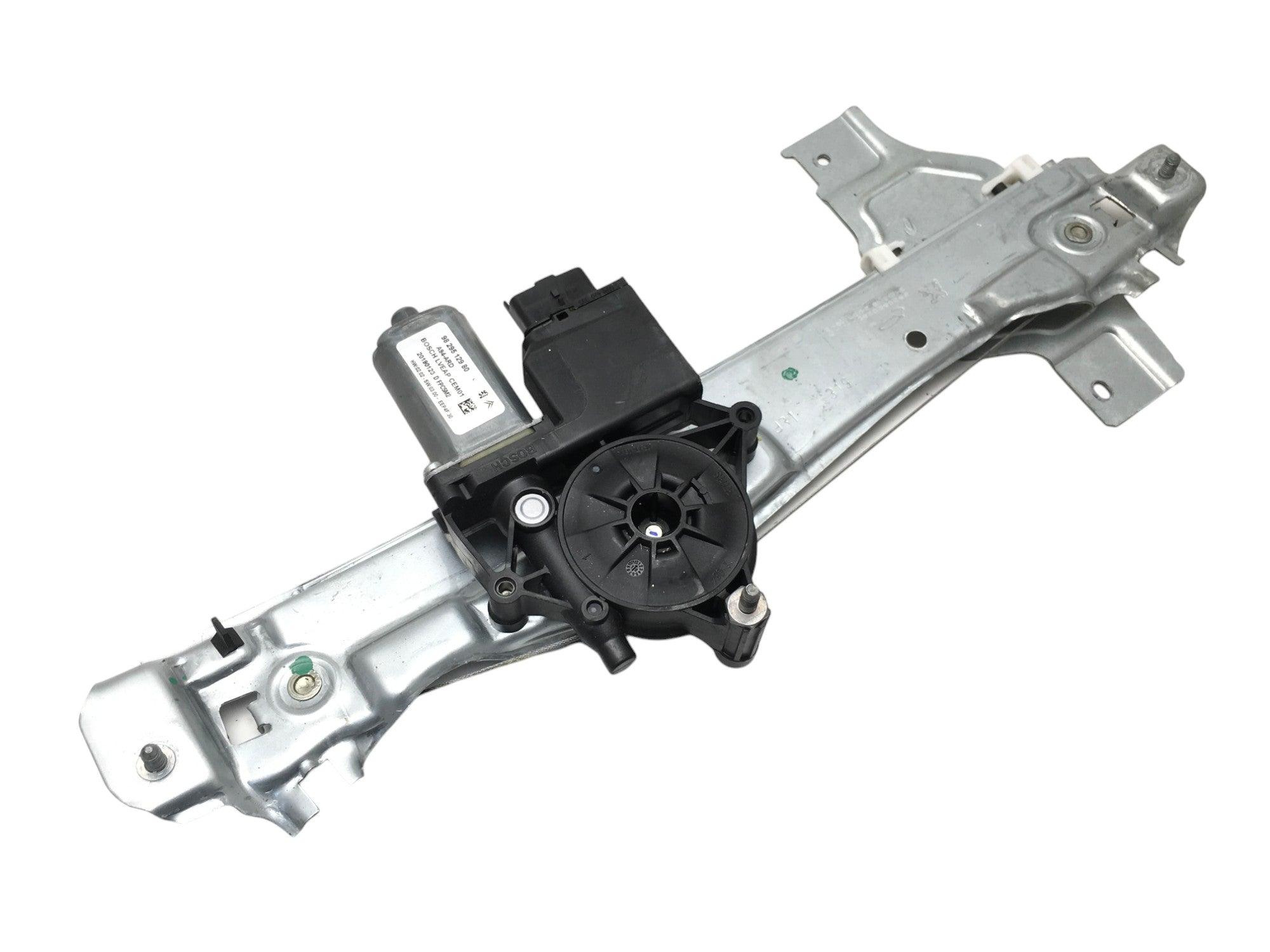 Elevalunas tra dcha Peugeot 2008 - AutoRR 9829512980