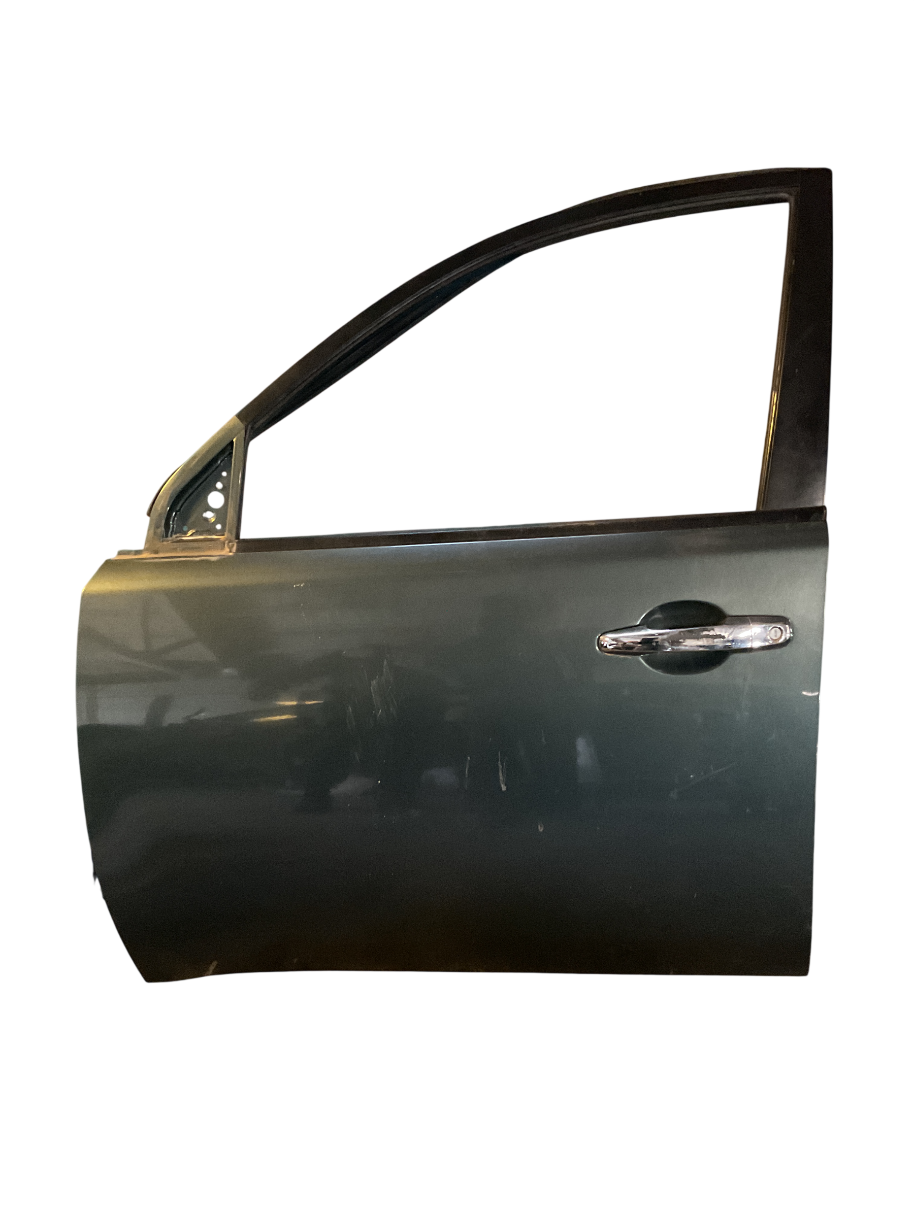 Puerta del izq Mitsubishi L200 05-15