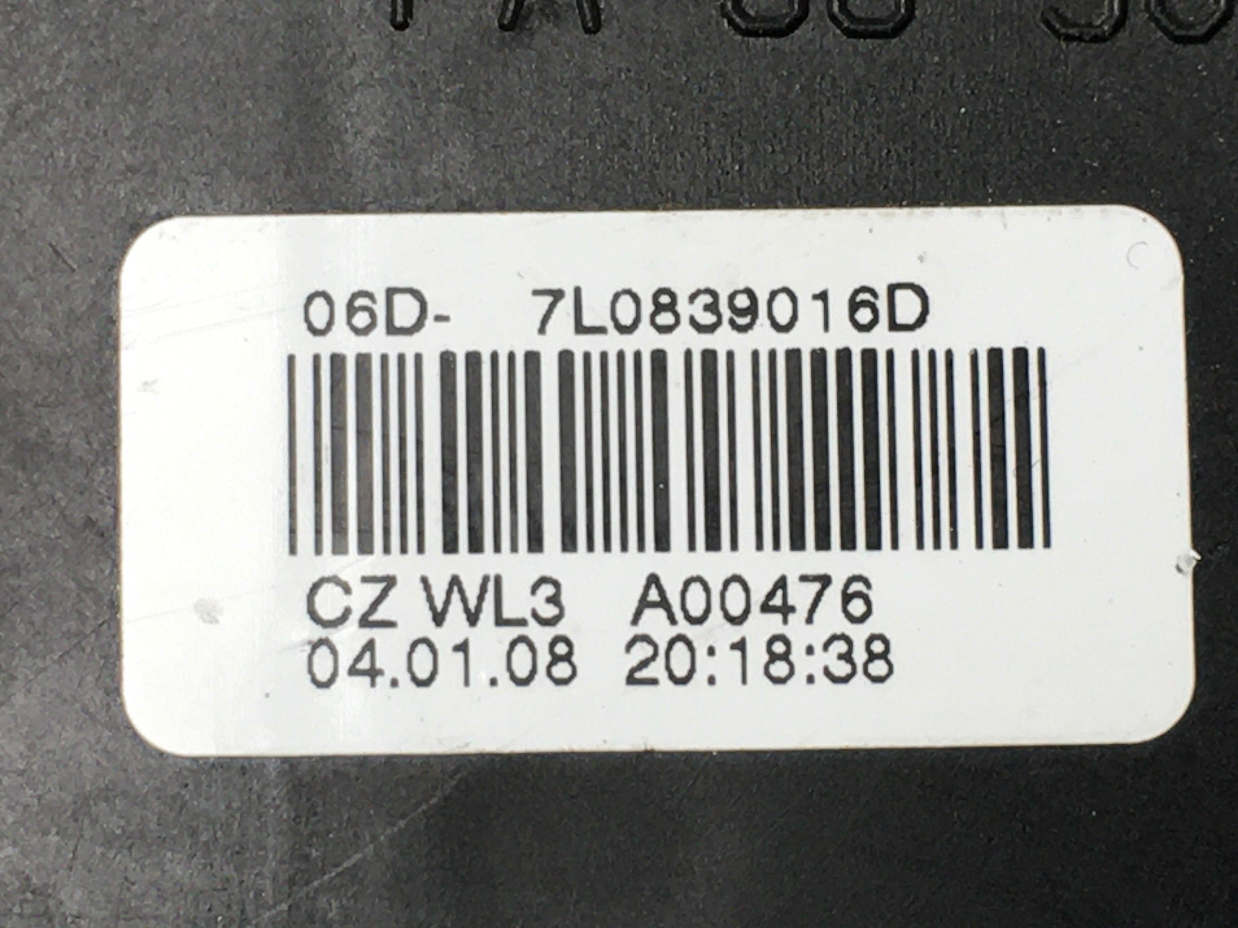 Cerradura tra dcha VW 7L0839016D - AutoRR 7L0839016D