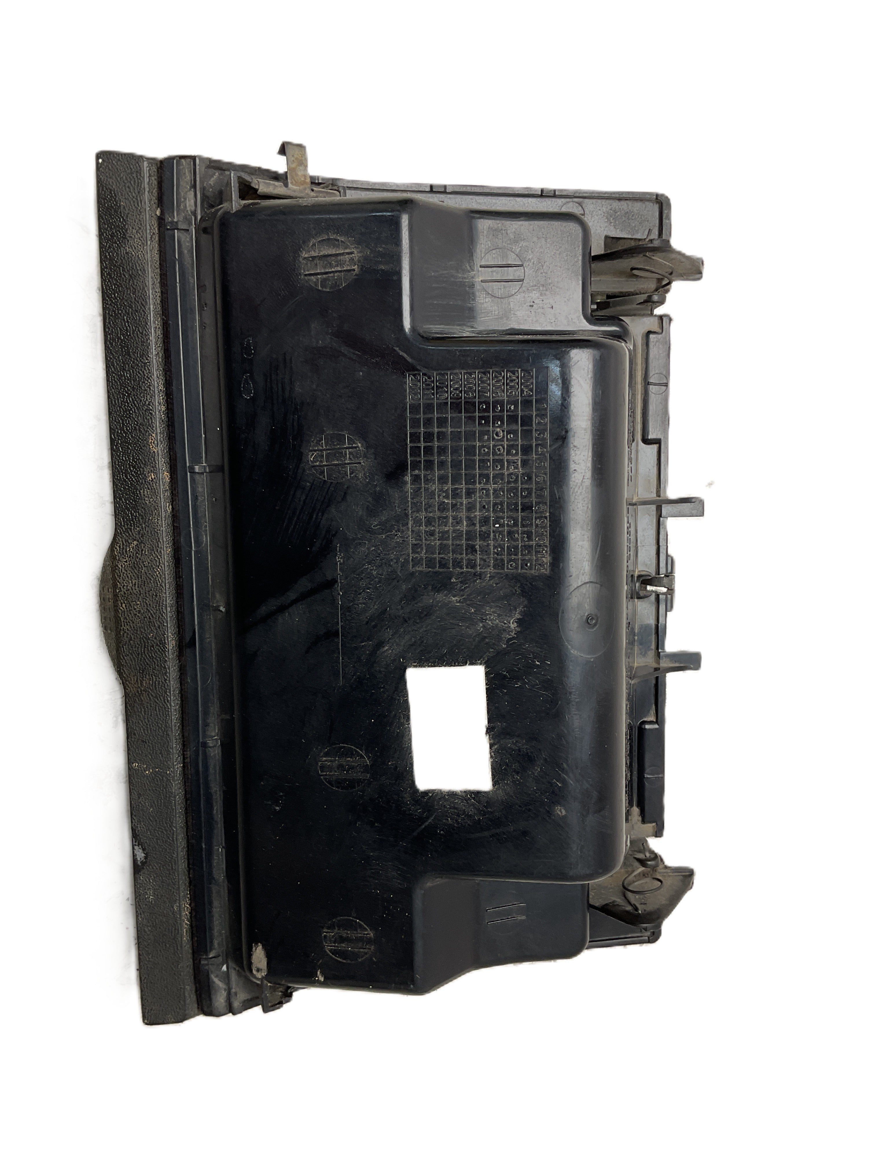 Compartimento tablero Nissan 68252EB30