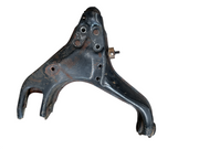 Brazo suspension del izq Mitsubishi MN150411