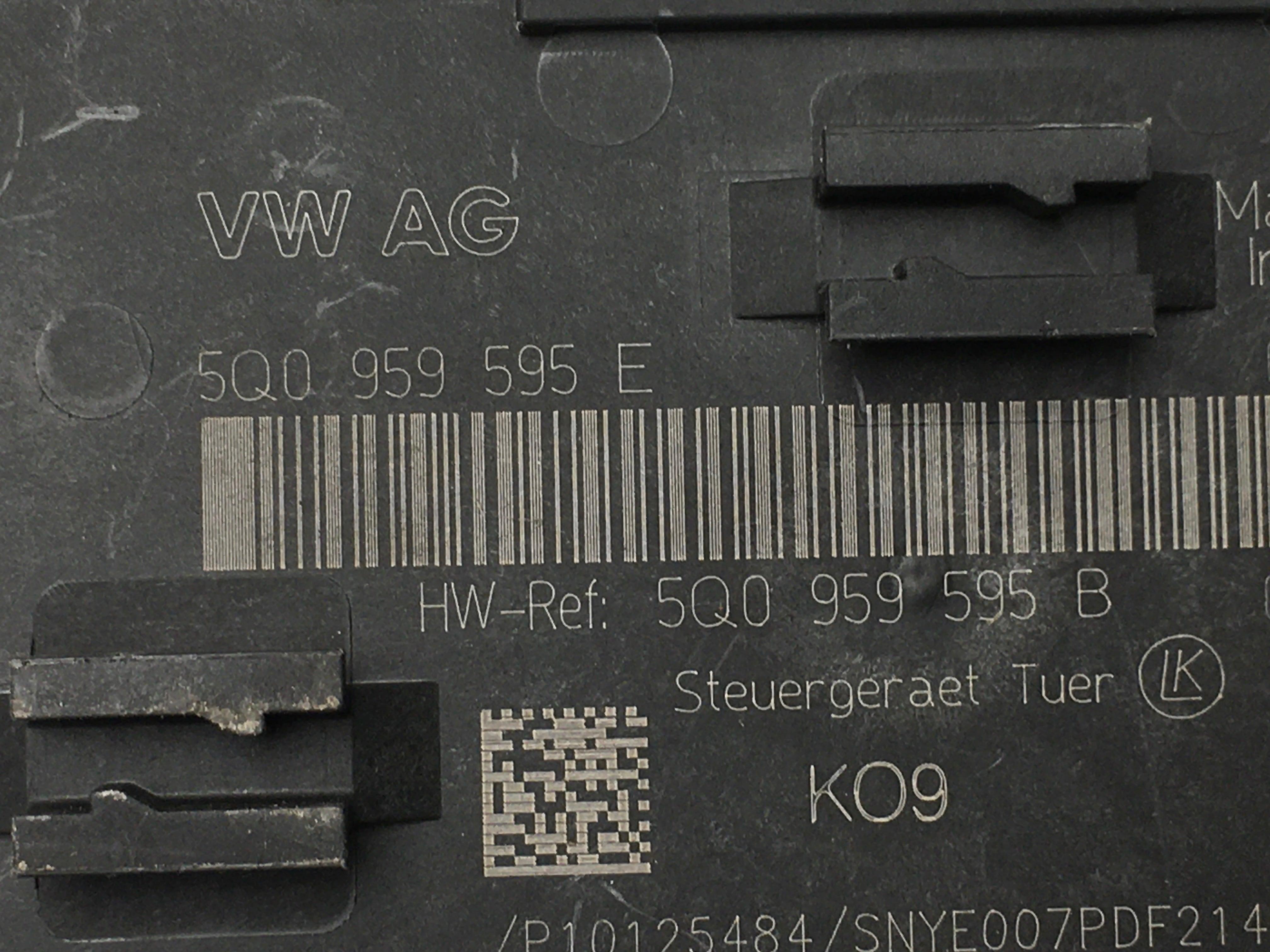 Unidad puerta VW 5Q0959595E - AutoRR 5Q0959595E