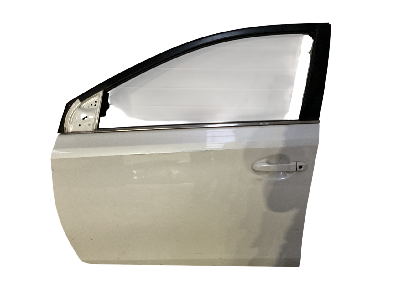 Puerta del izq Toyota Auris 12-18