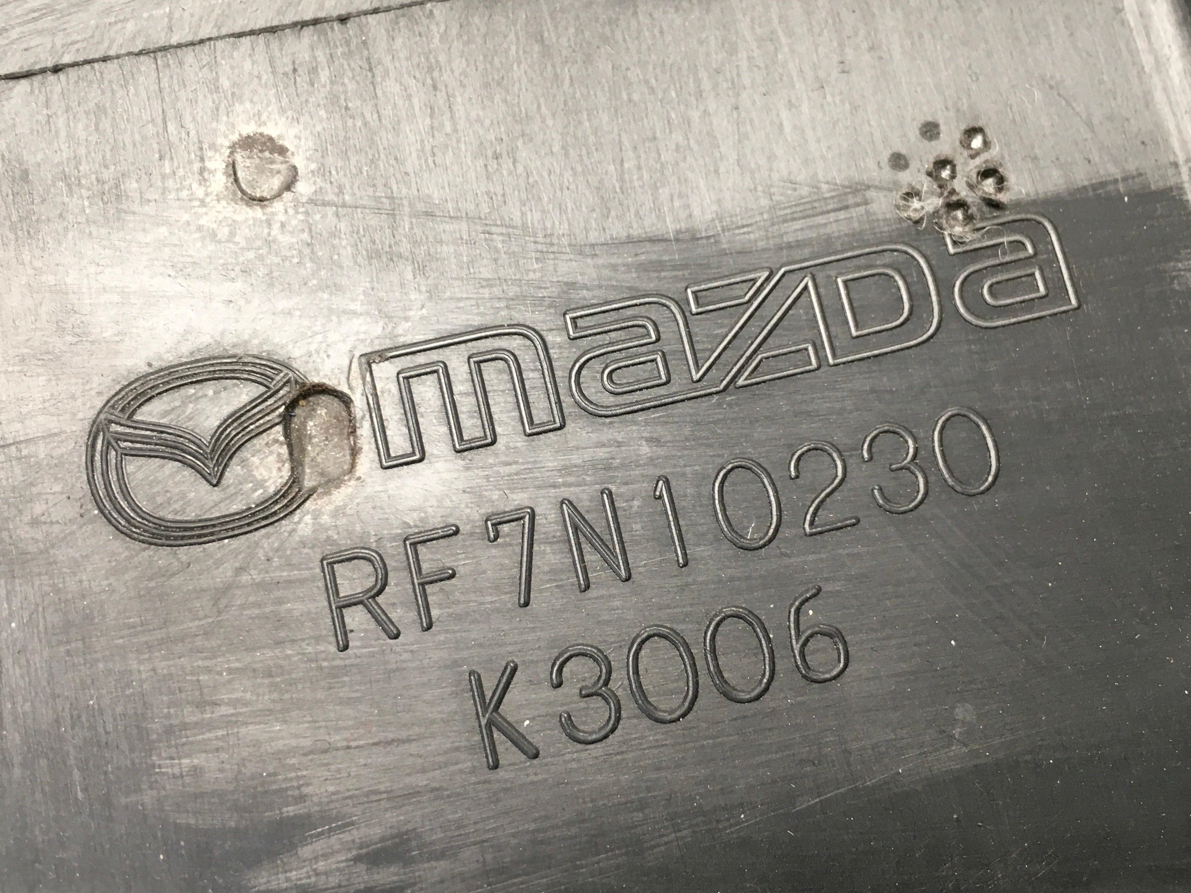 Tapa motor Mazda 5 CR