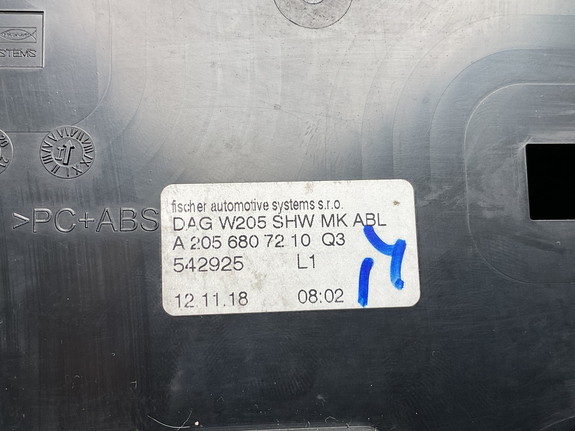 Consola central Mercedes-Benz (W205 / S205) - A 205 680 72 10