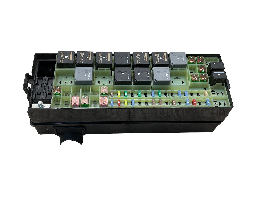 Caja Fusibles Rover Discovery / Sport 04-16