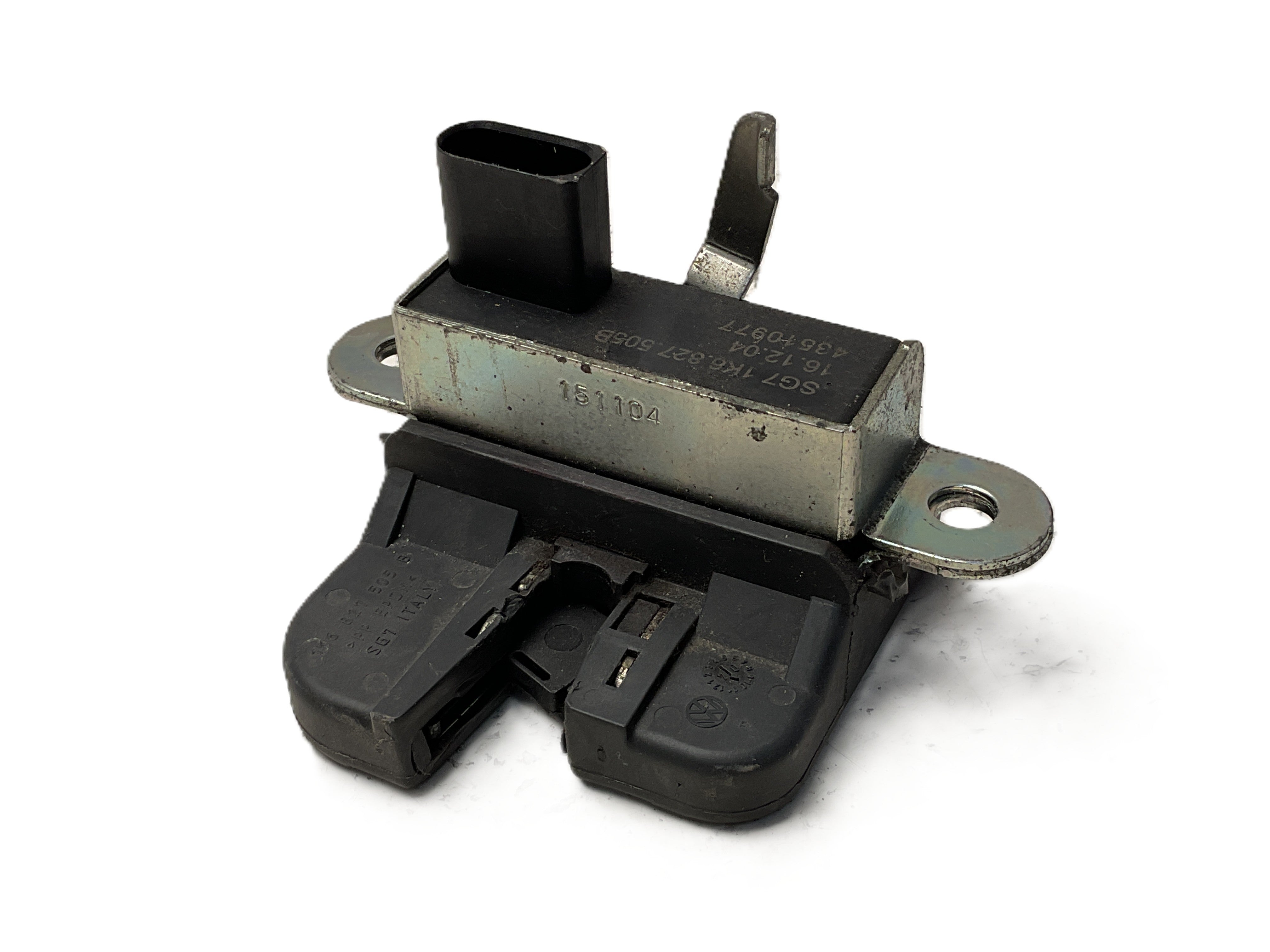 Cerradura maletero VW Golf V (1K1)  03-09
