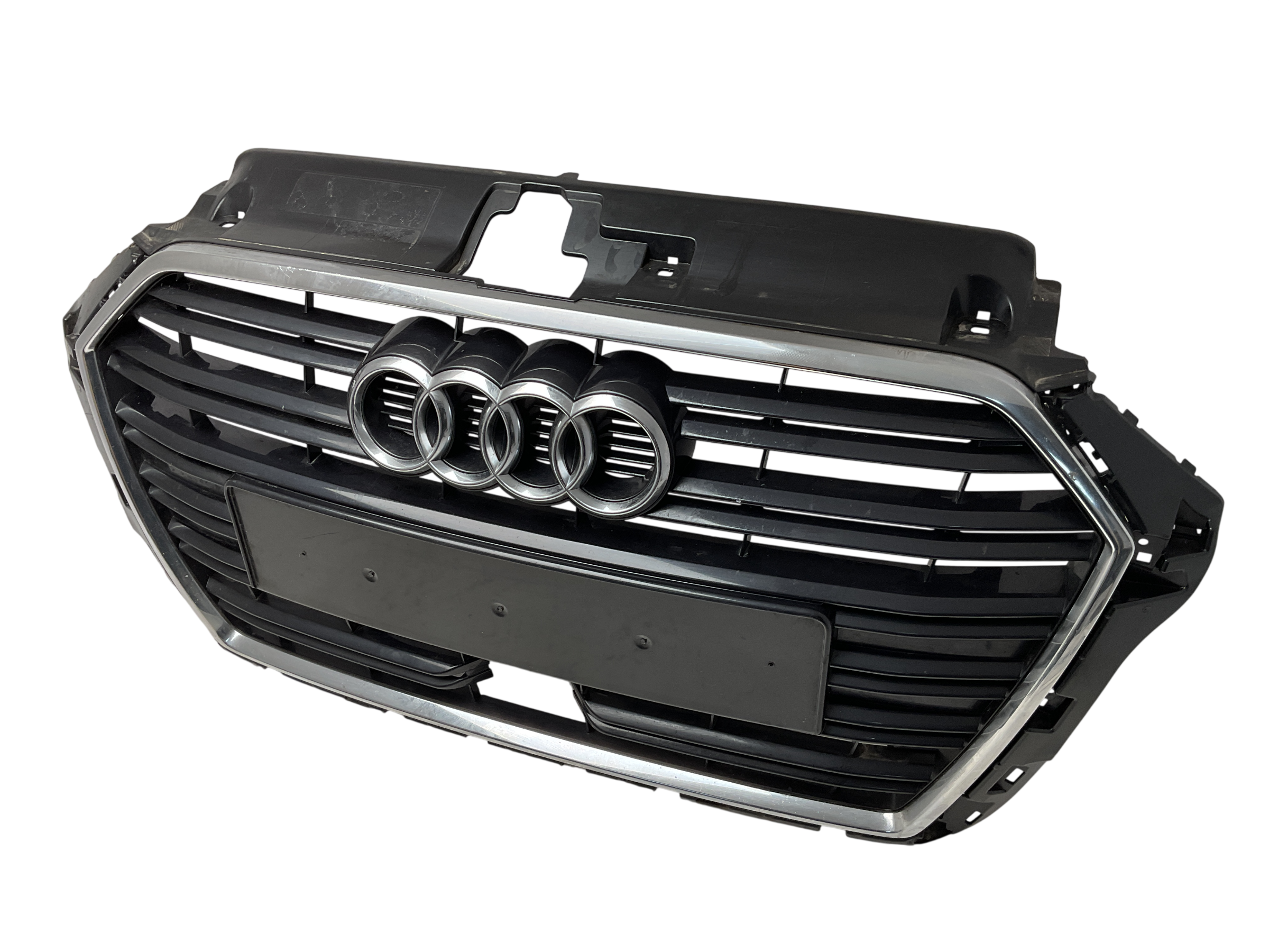 Rejilla  delantera Audi A3 (8V) 12-20
