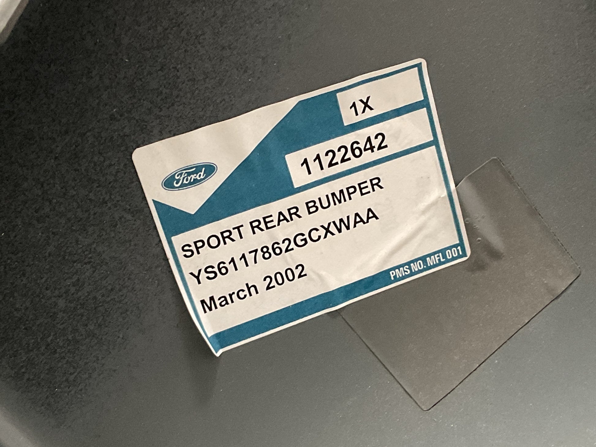 Paragolpes tra Ford Fiesta 99-01