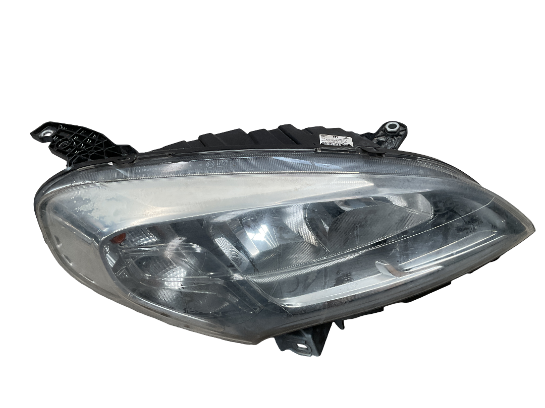 Faro Del Dcho Fiat Doblo 10-23