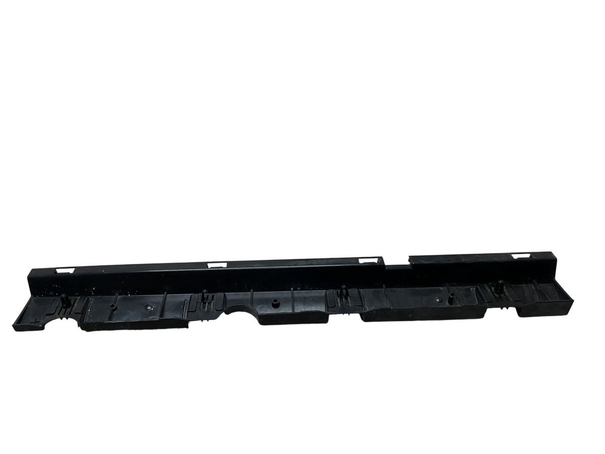 Faldon Izq BMW 3 05-12
