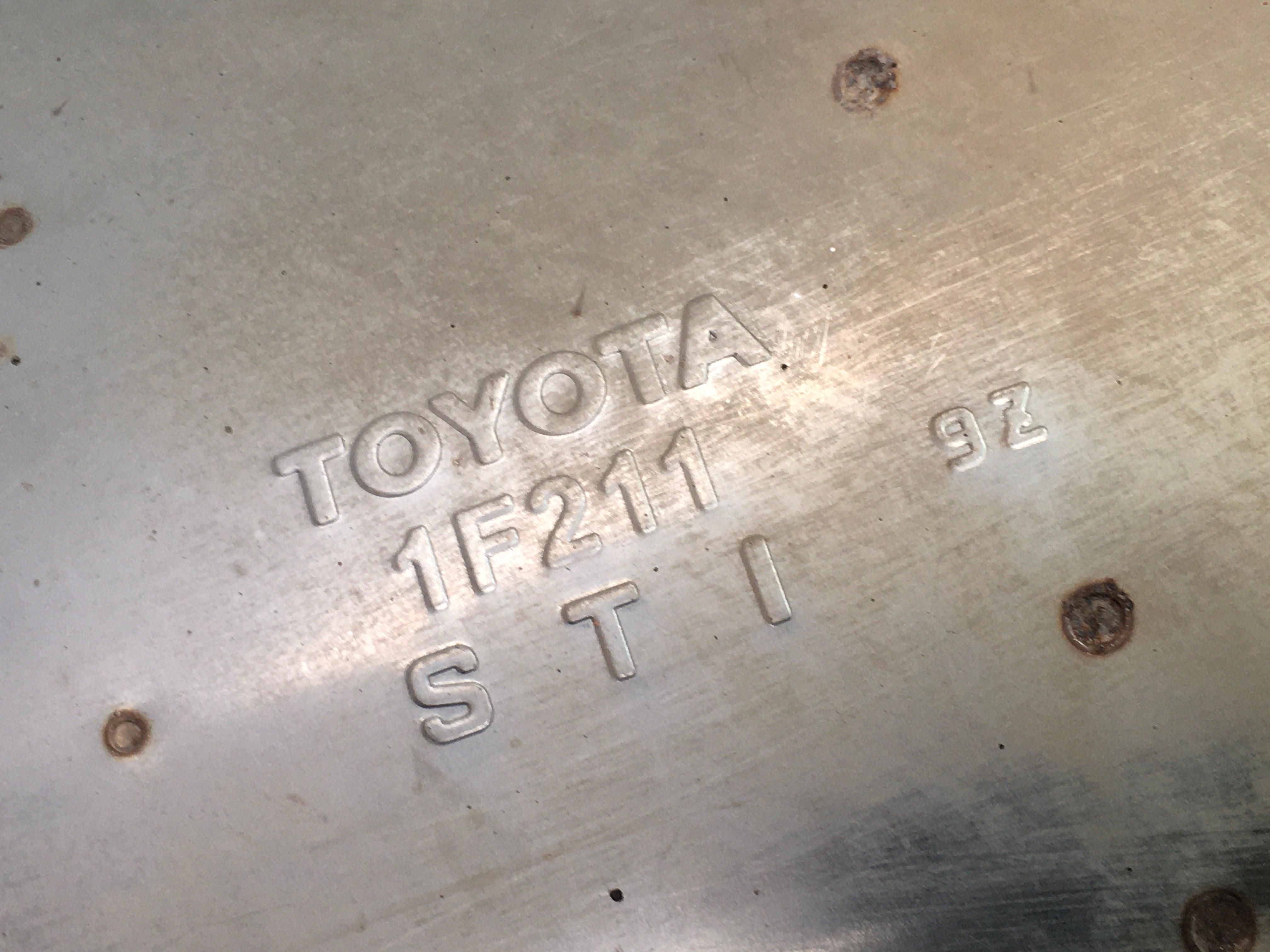 Tubo escape Toyota C-HR X1