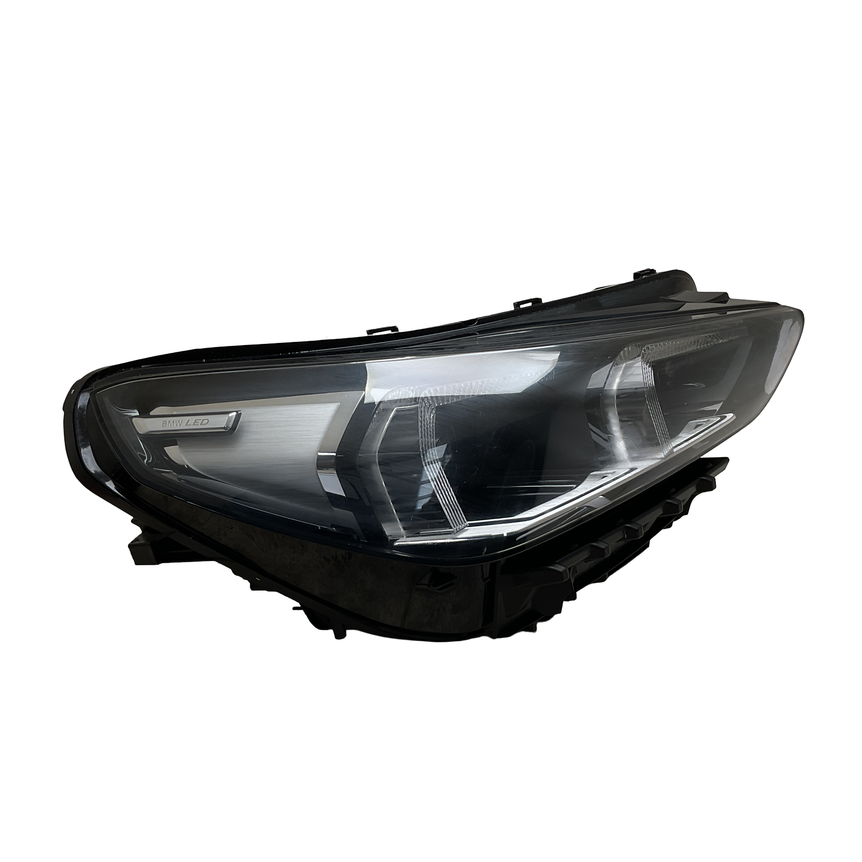 Faro del dcho BMW X1 22-26