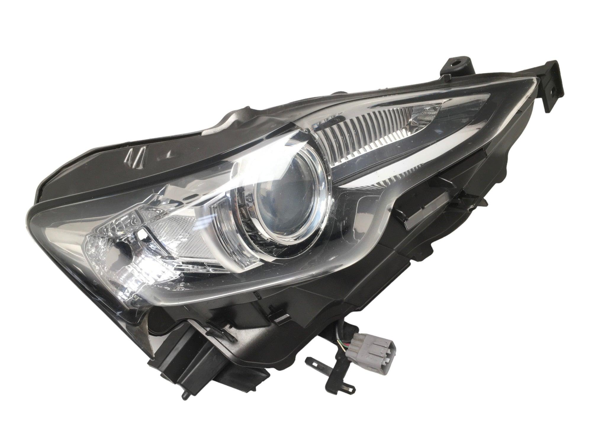 Faro derecho Lexus IS E30 - AutoRR 8114053450