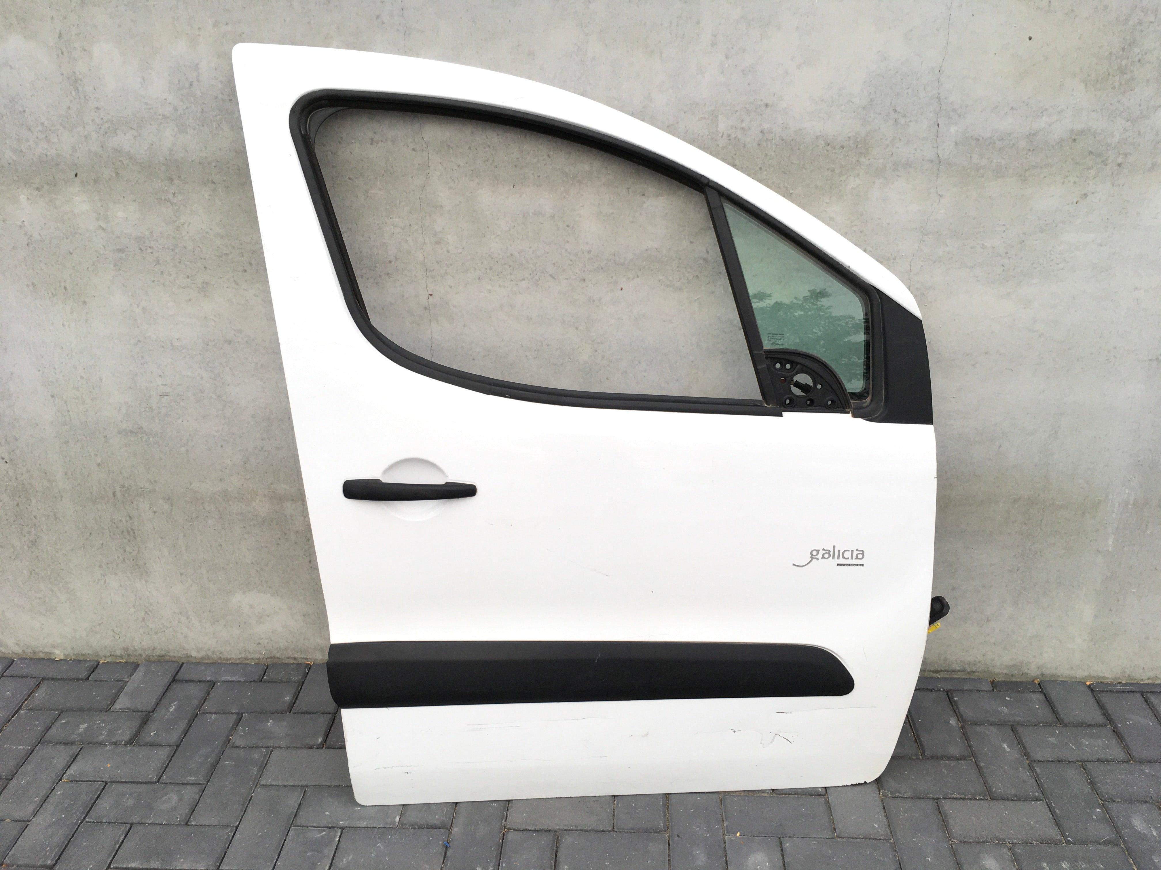 Puerta del dcha Citroen Berlingo 2 Renovado - AutoRR 00009004Z6